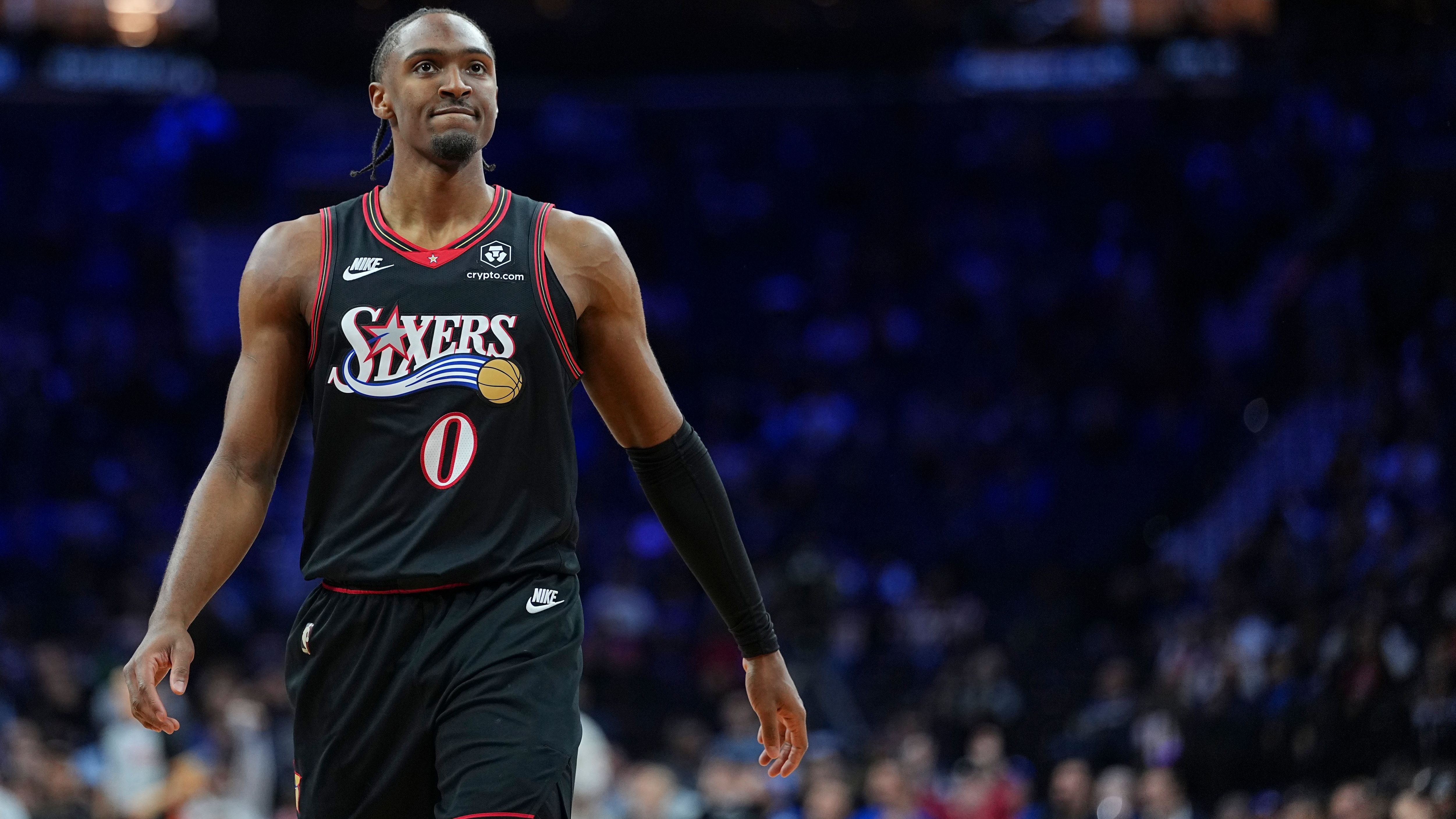 Golden State Warriors v Philadelphia 76ers