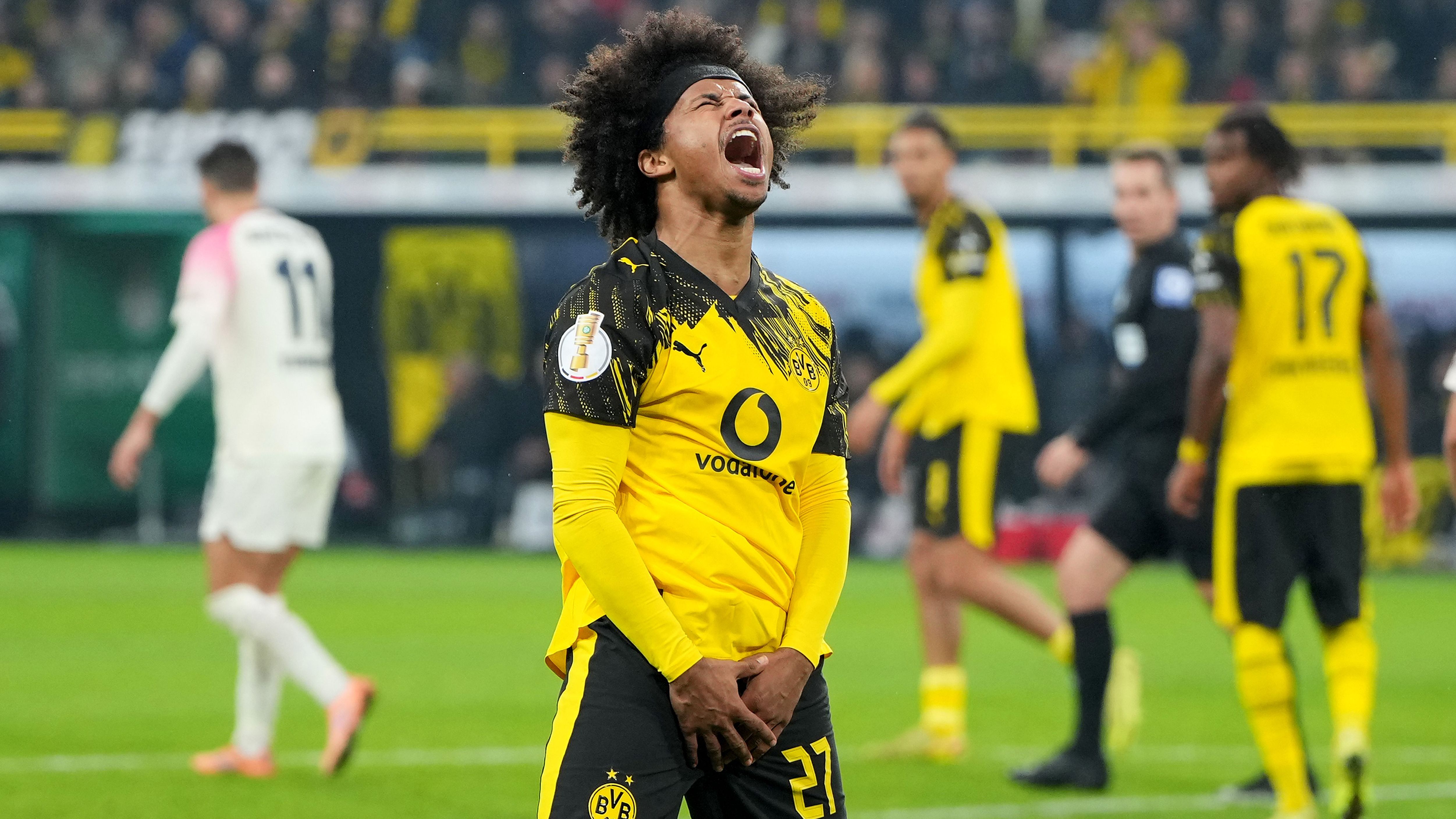 Borussia Dortmund v Bayer 04 Leverkusen - DFB Cup: Round of 16