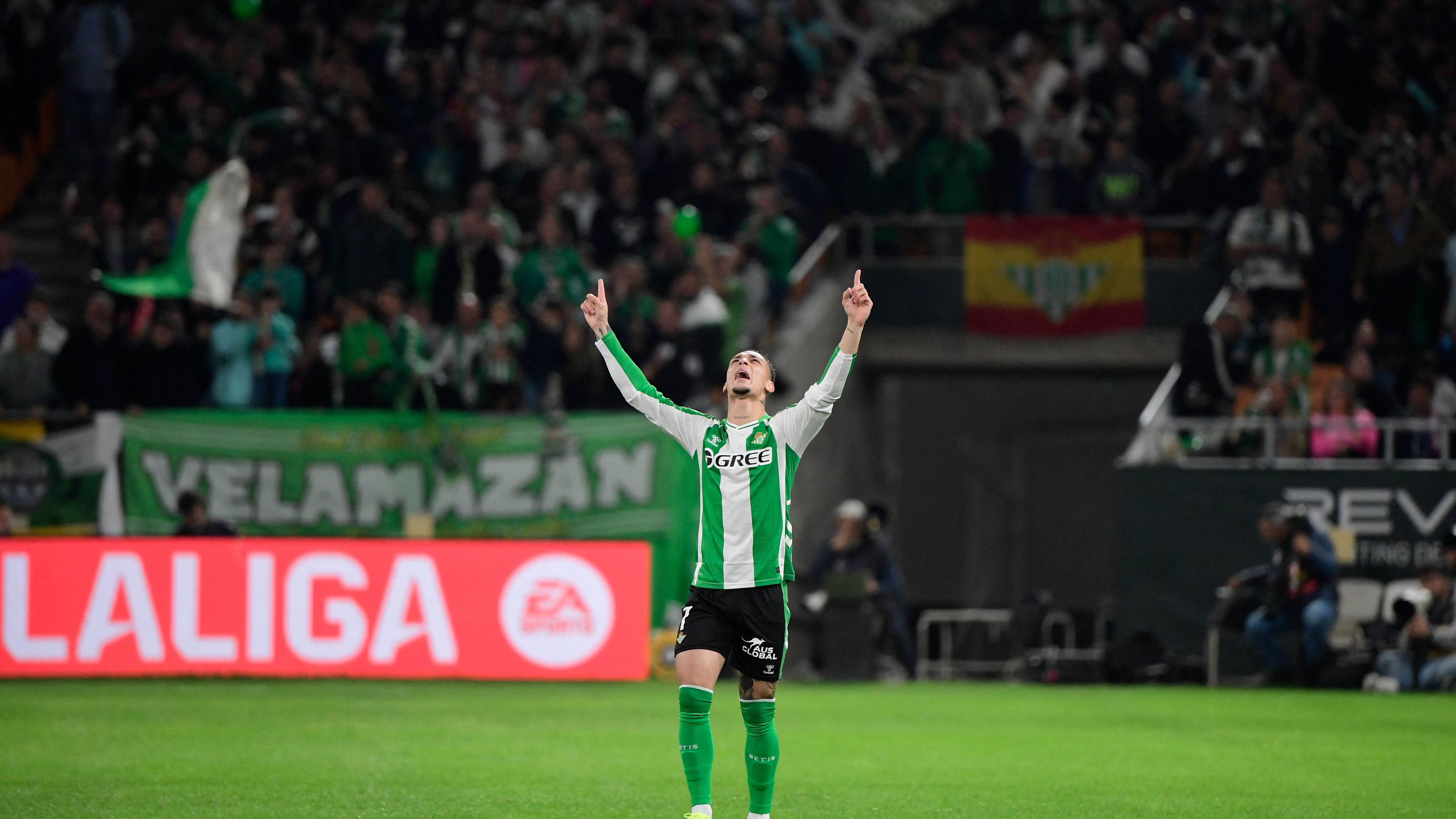 FBL-ESP-LIGA-REAL BETIS-BARCELONA