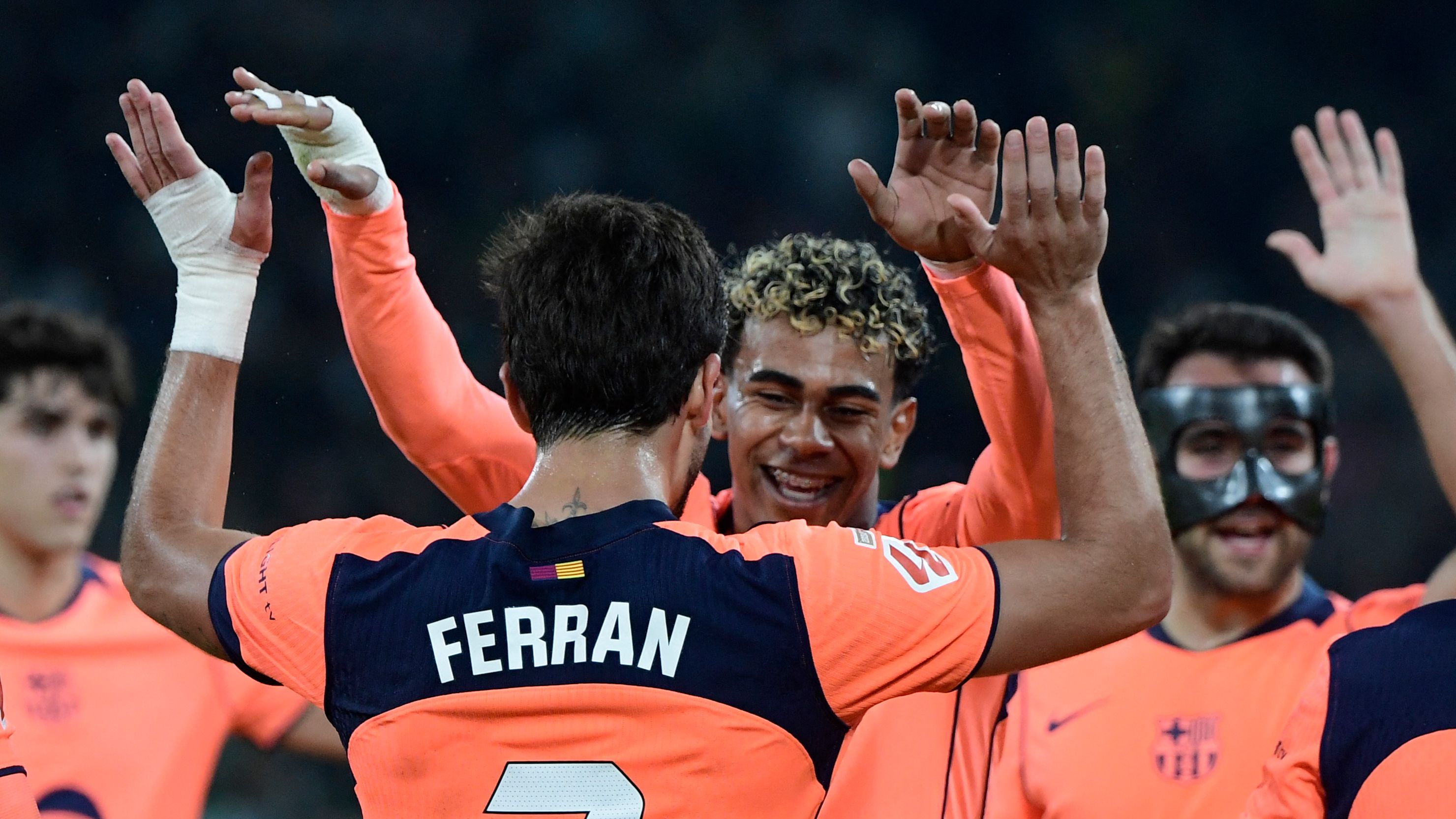 FBL-ESP-LIGA-REAL BETIS-BARCELONA