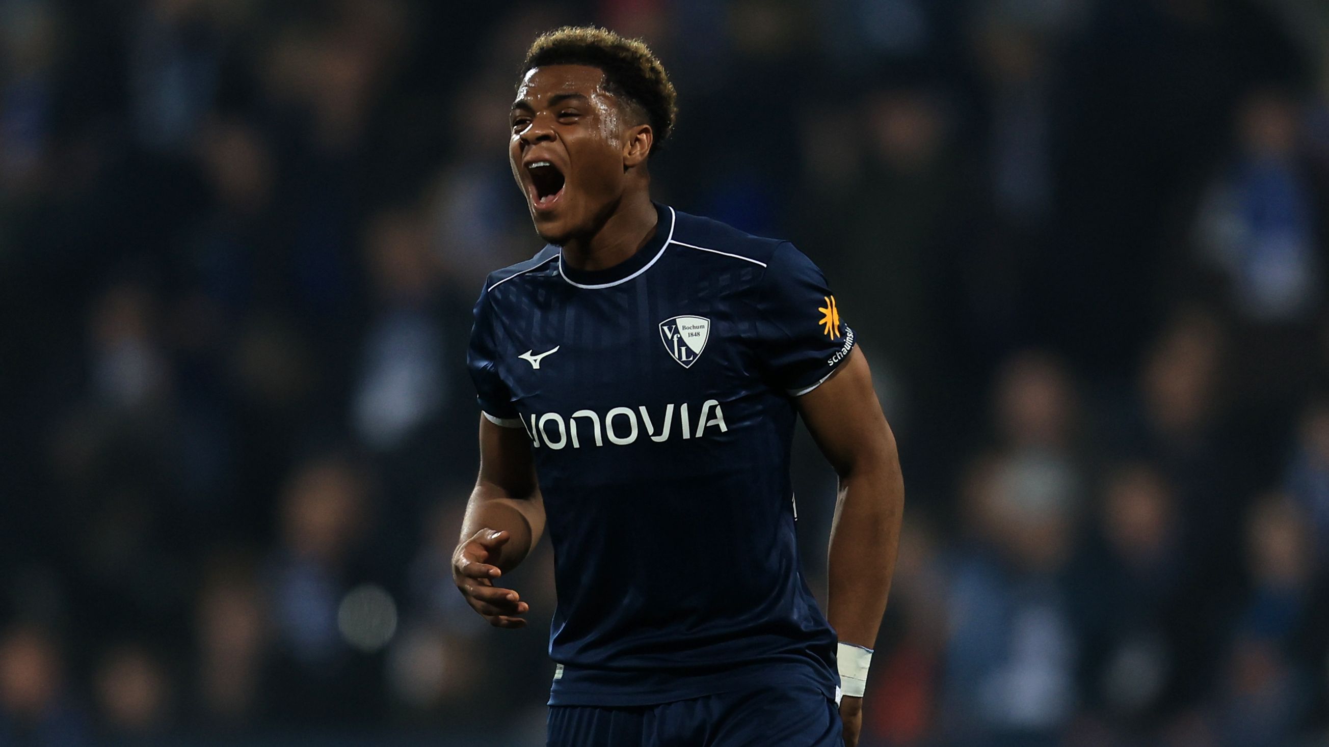 VfL Bochum v VfB Stuttgart - DFB Cup: Round of 16