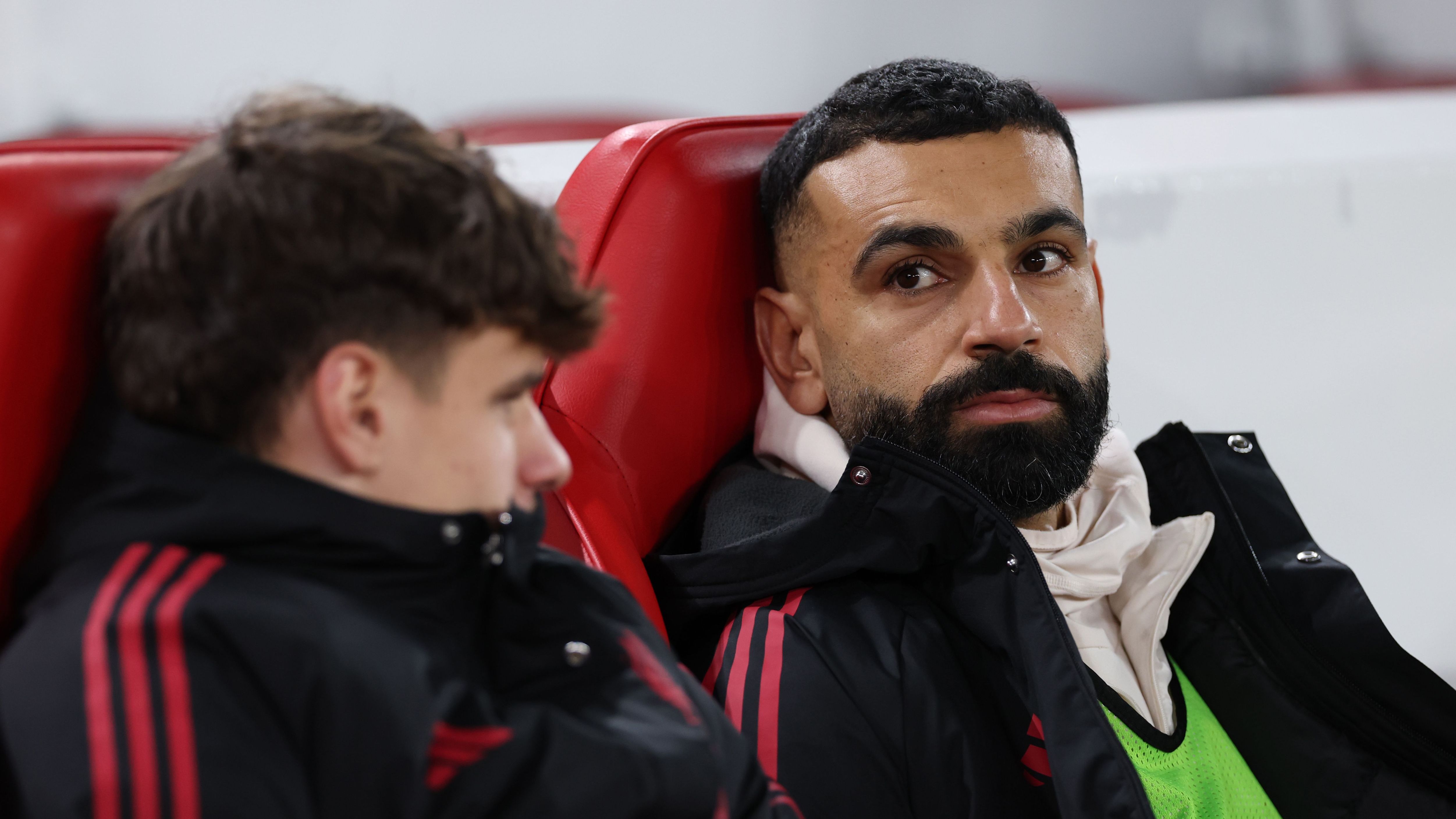 محمد صلاح على دكة ليفربول