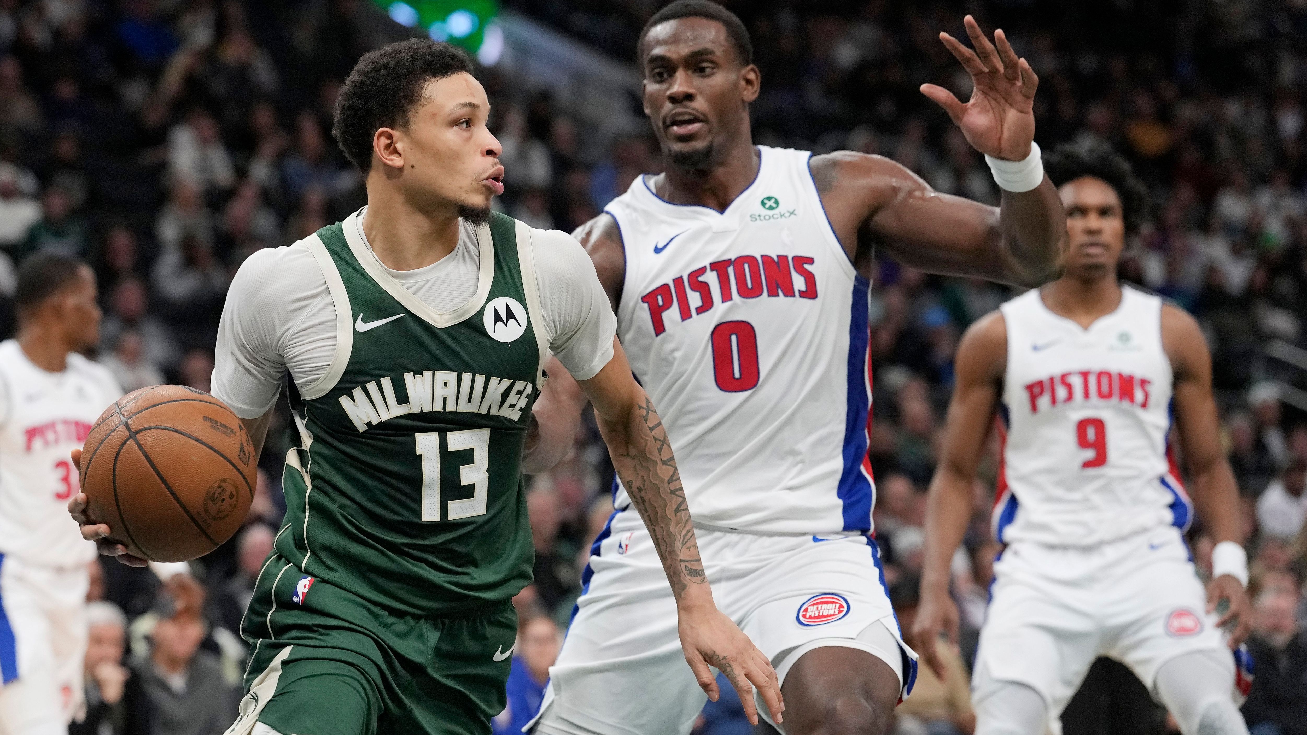 Detroit Pistons v Milwaukee Bucks