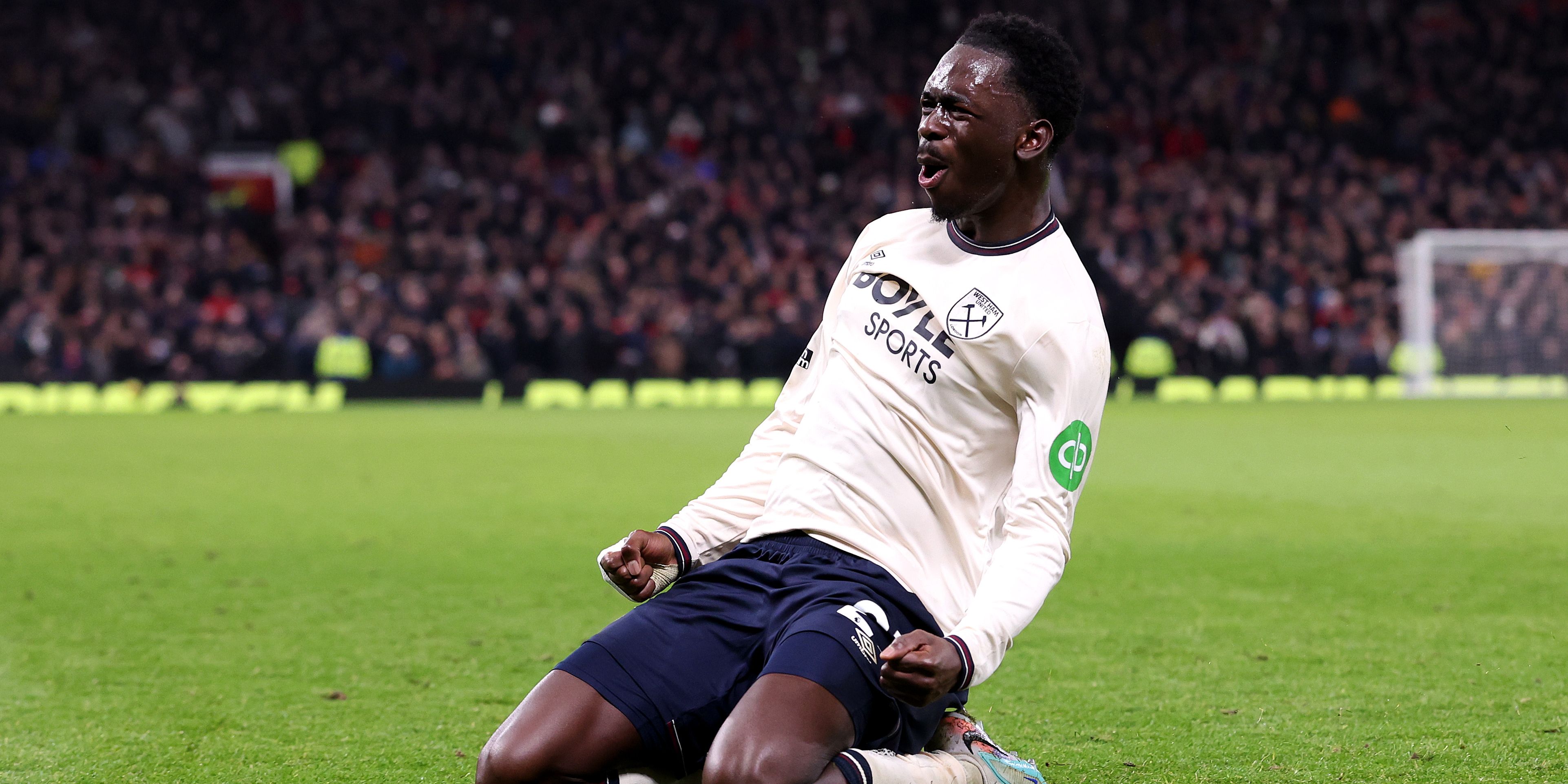 Manchester United v West Ham United - Premier League