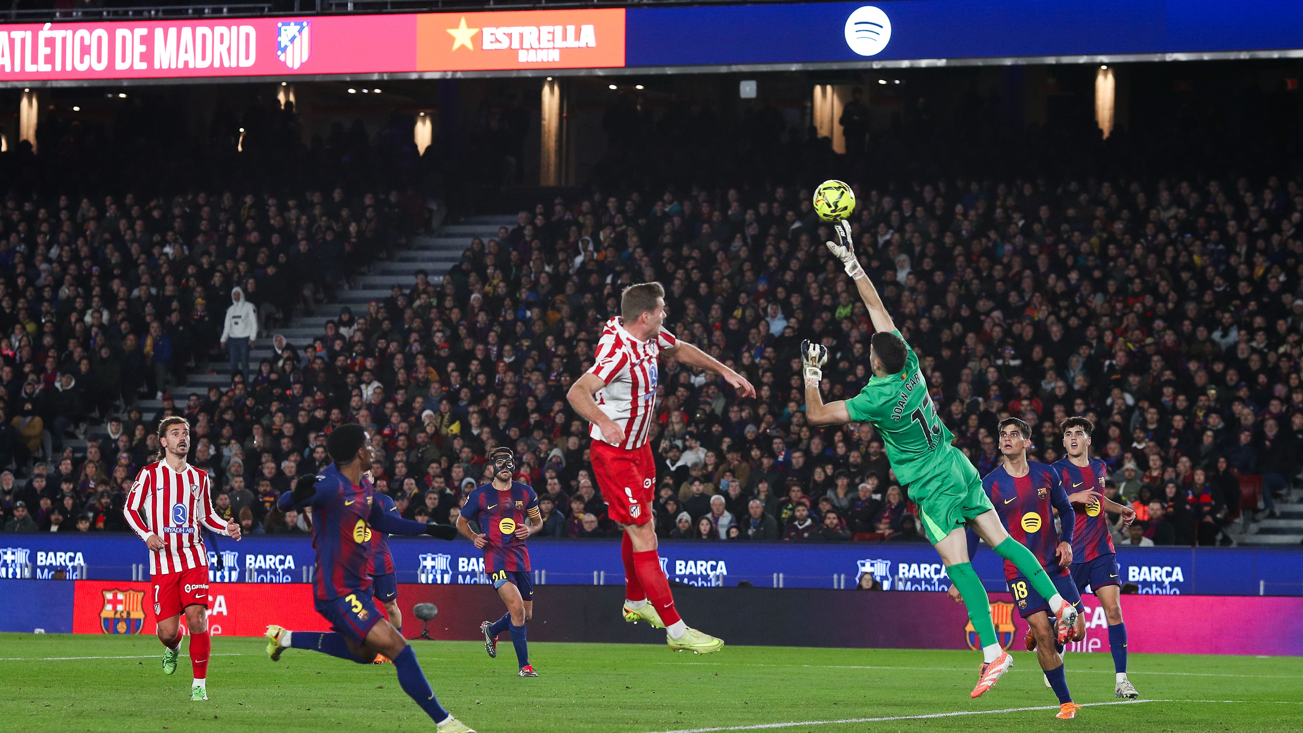 FC Barcelona v Atletico de Madrid - LaLiga EA Sports