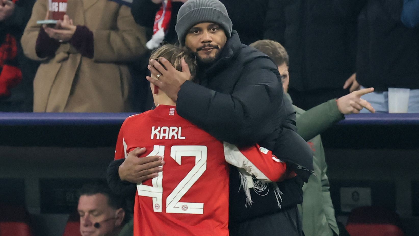 FBL-EUR-C1-BAYERN MUNICH-SPORTING