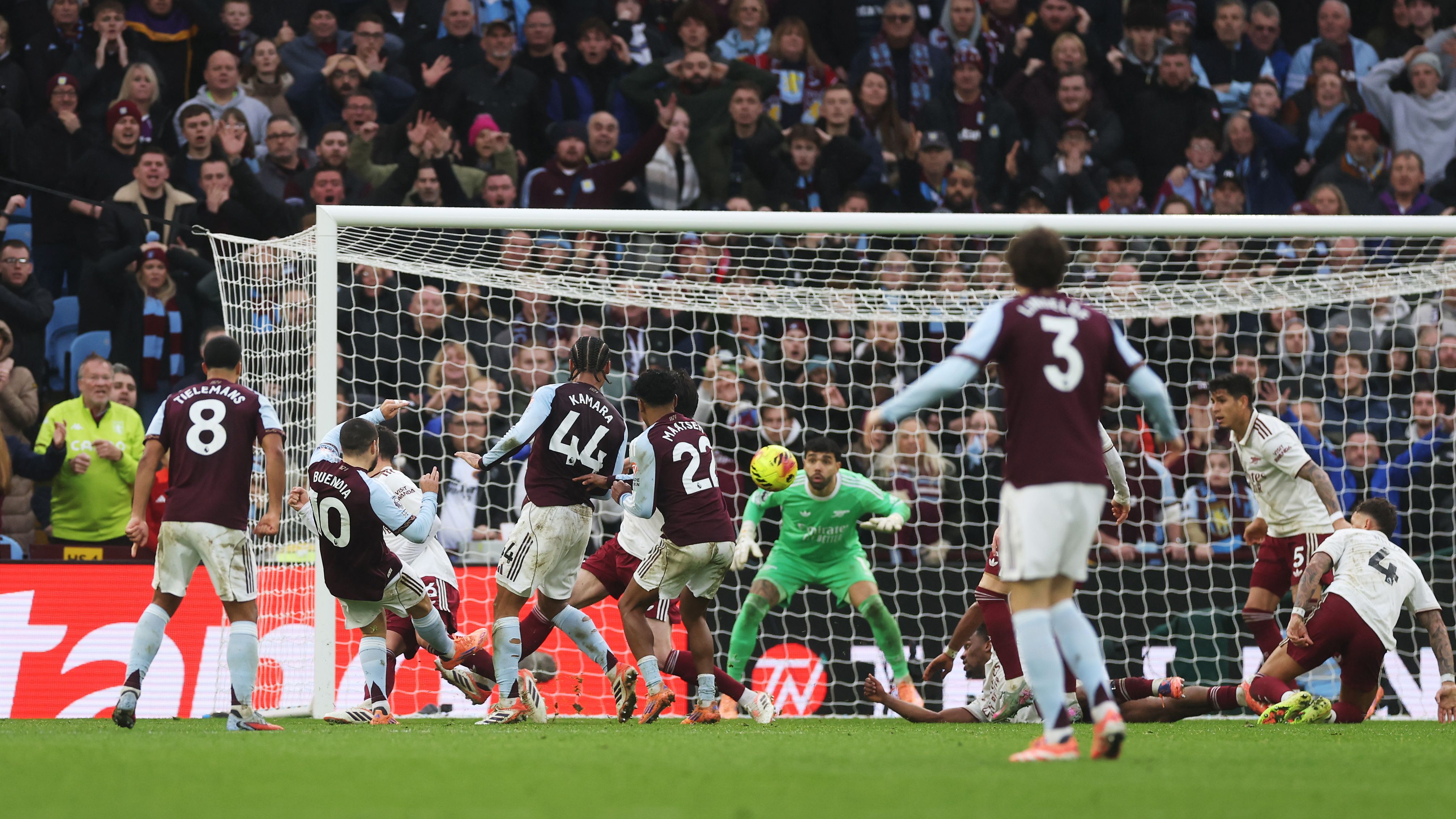 Aston Villa v Arsenal - Premier League