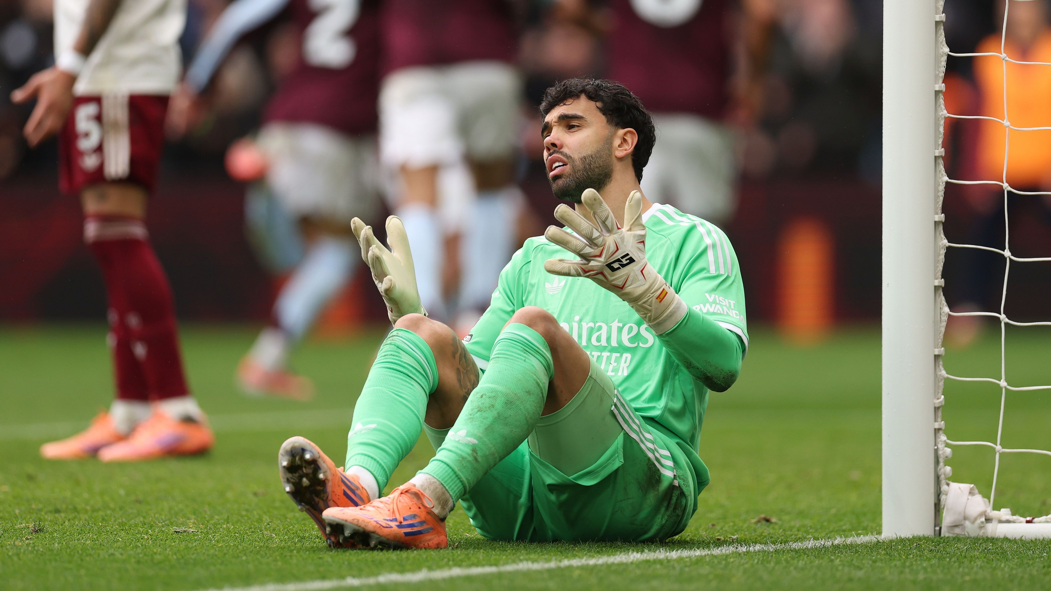 Aston Villa v Arsenal - Premier League