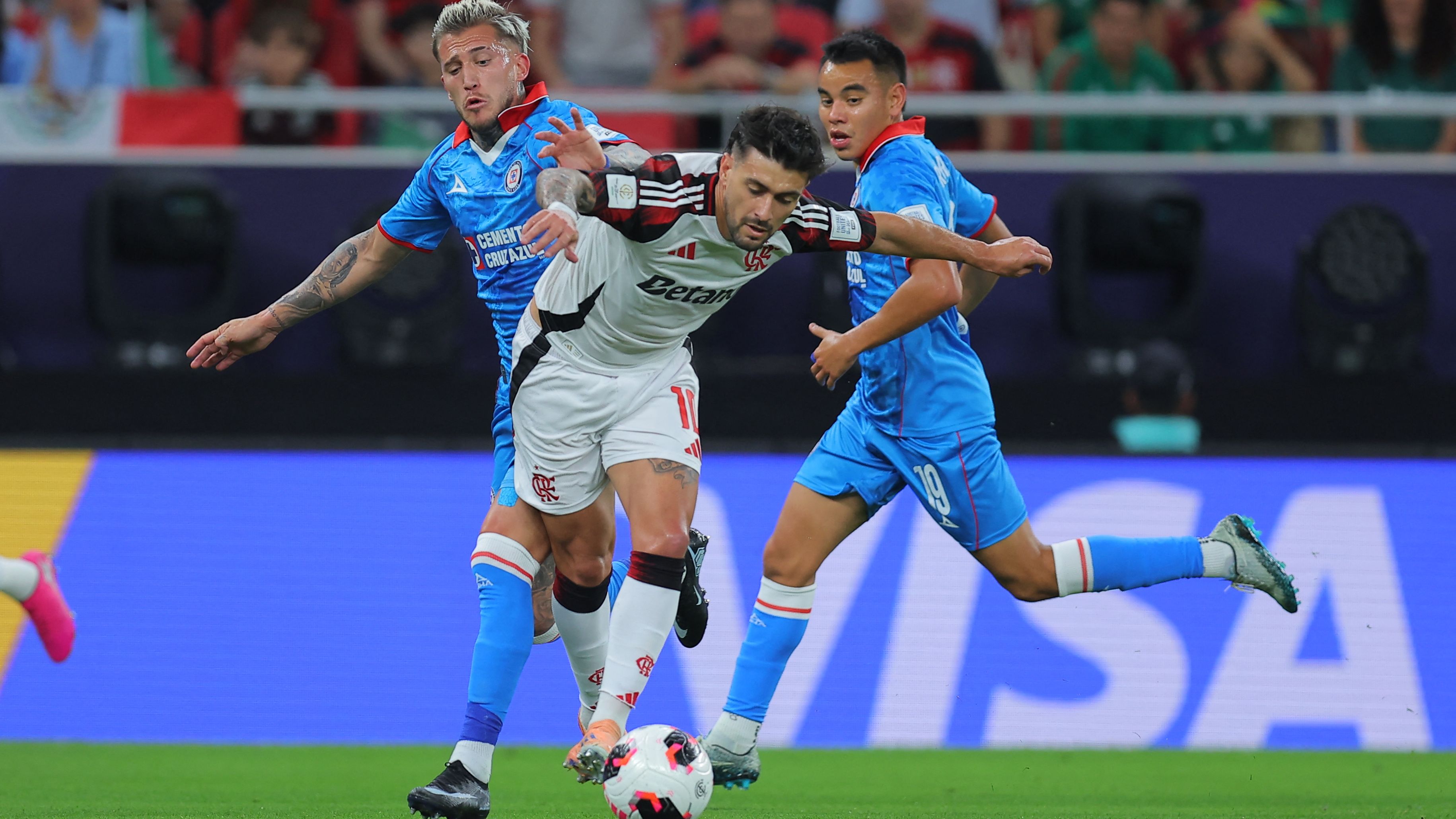 FBL-FIFA-QATAR-CRUZ AZUL-FLAMENGO