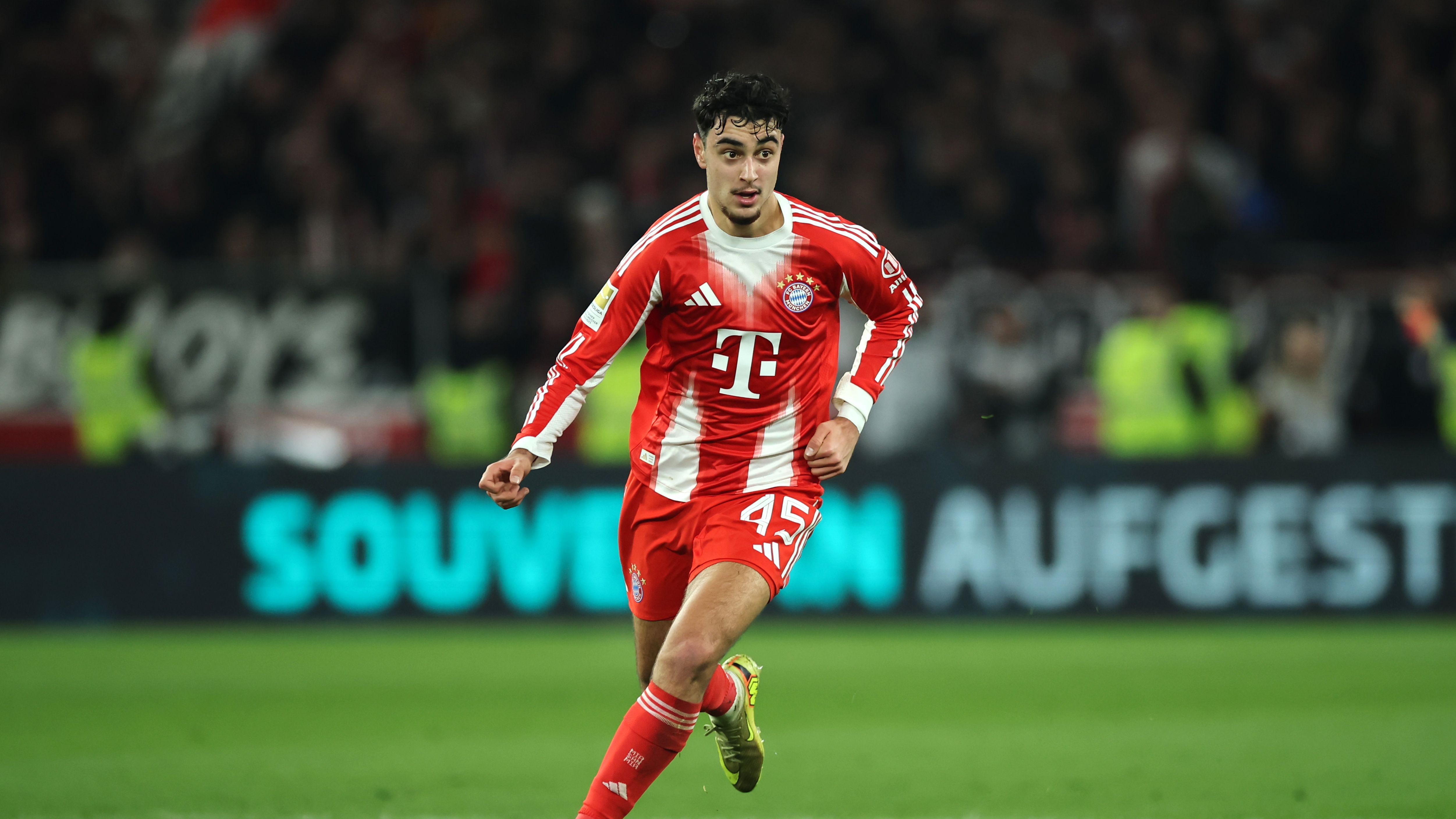 VfB Stuttgart v FC Bayern München - Bundesliga