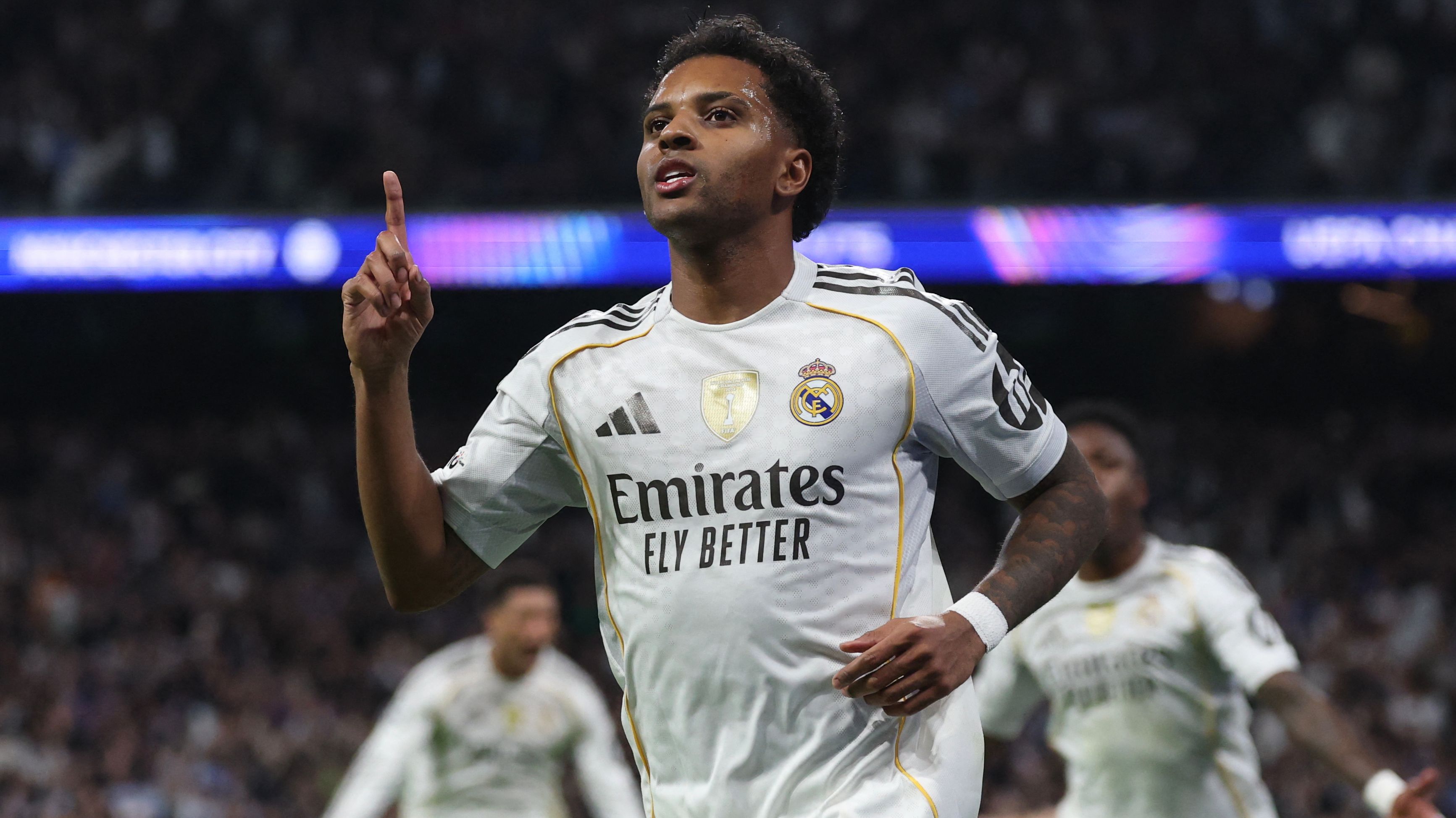 TOPSHOT-FBL-EUR-C1-REAL MADRID-MAN CITY