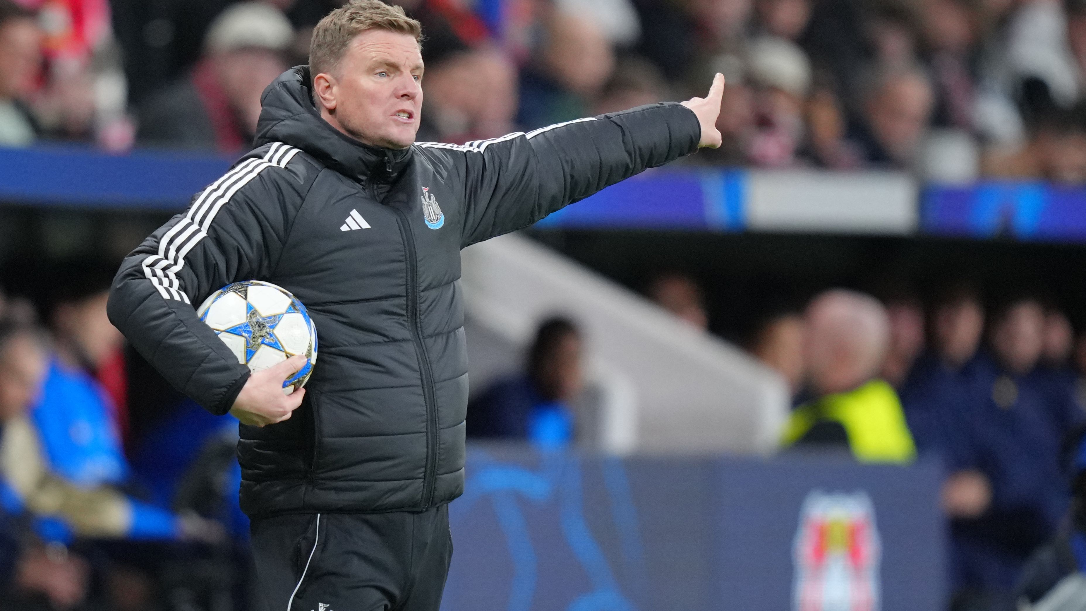 FBL-EUR-C1-LEVERKUSEN-NEWCASTLE