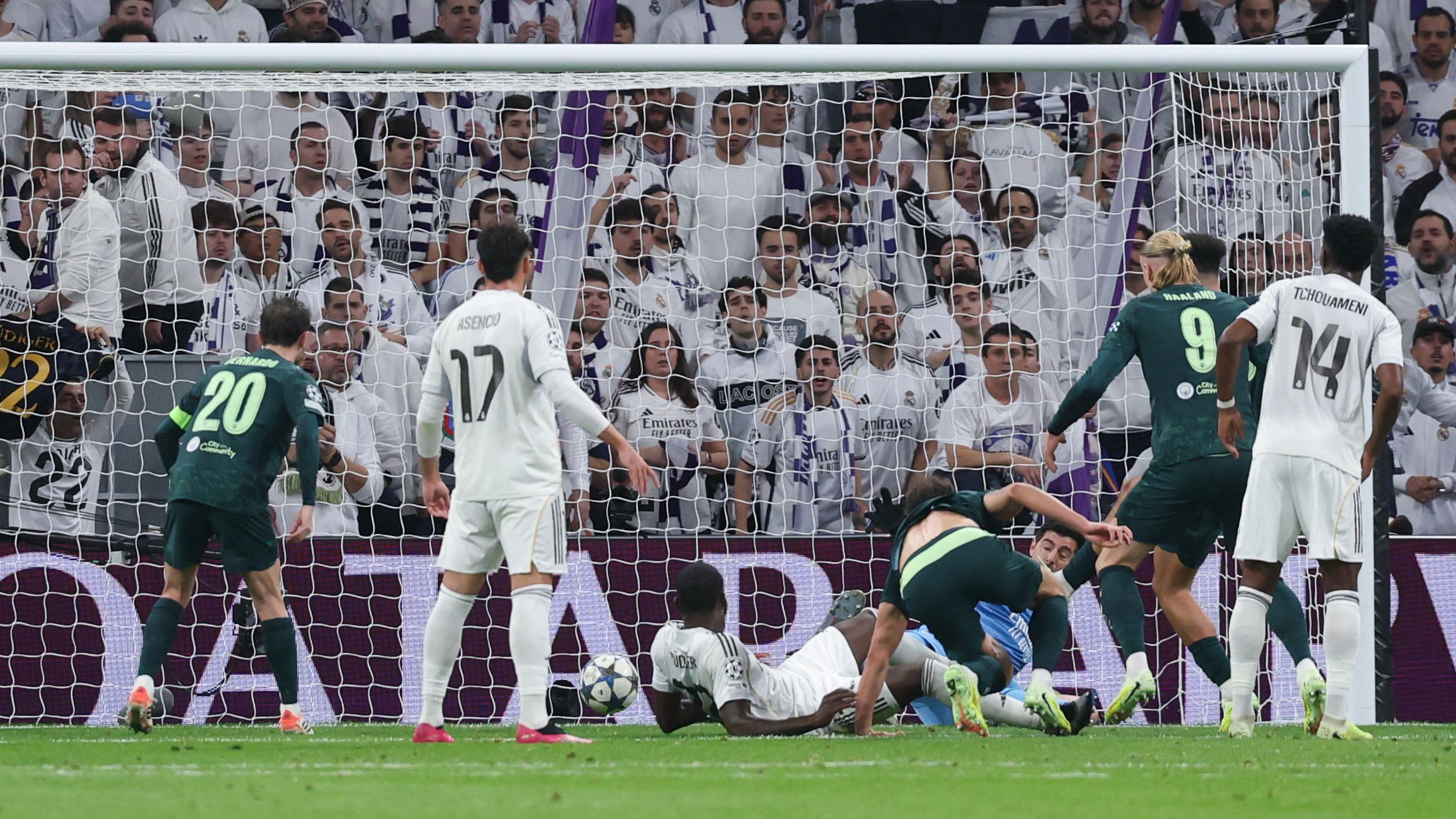 FBL-EUR-C1-REAL MADRID-MAN CITY