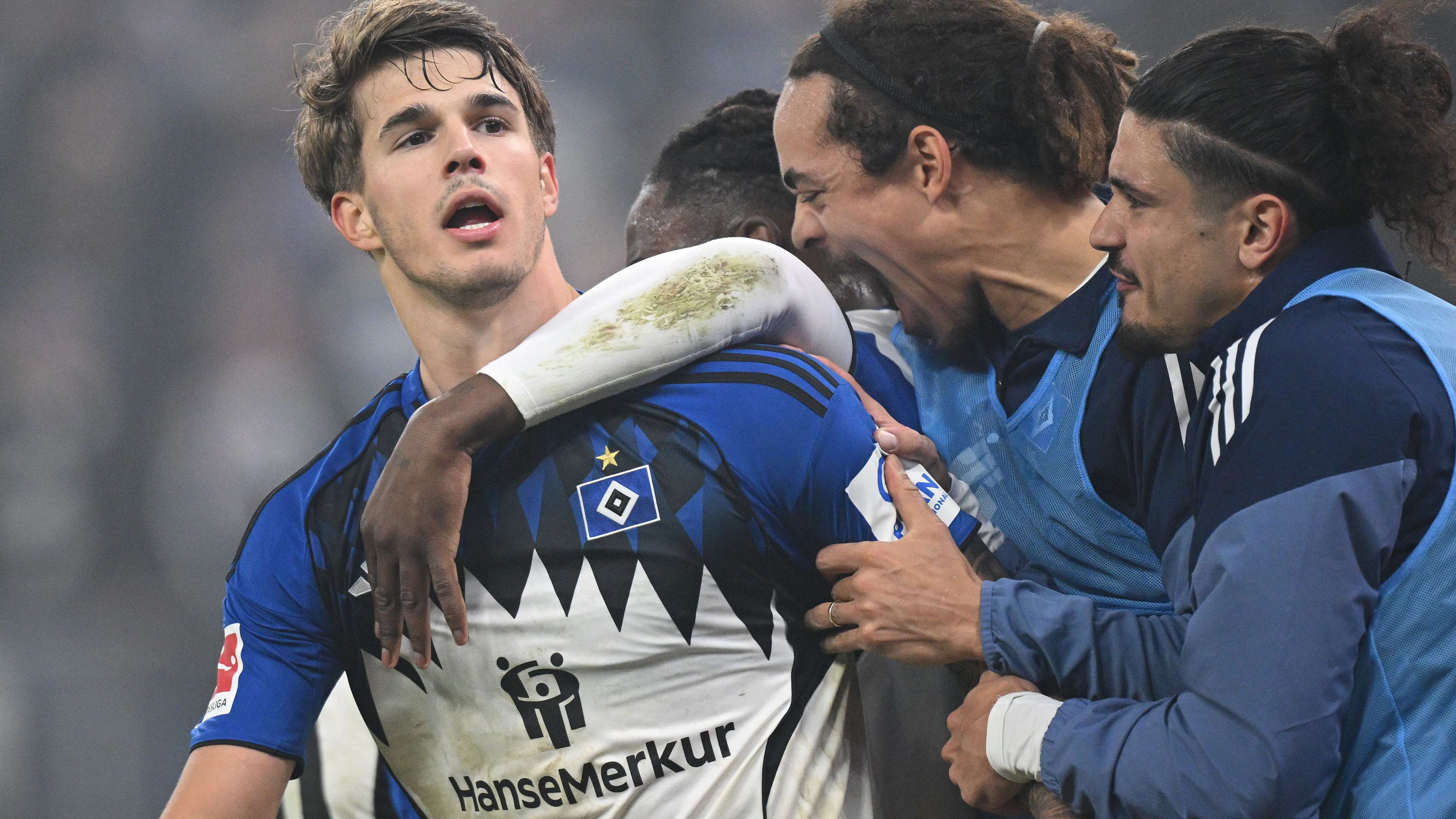 Hamburger SV v SV Werder Bremen - Bundesliga