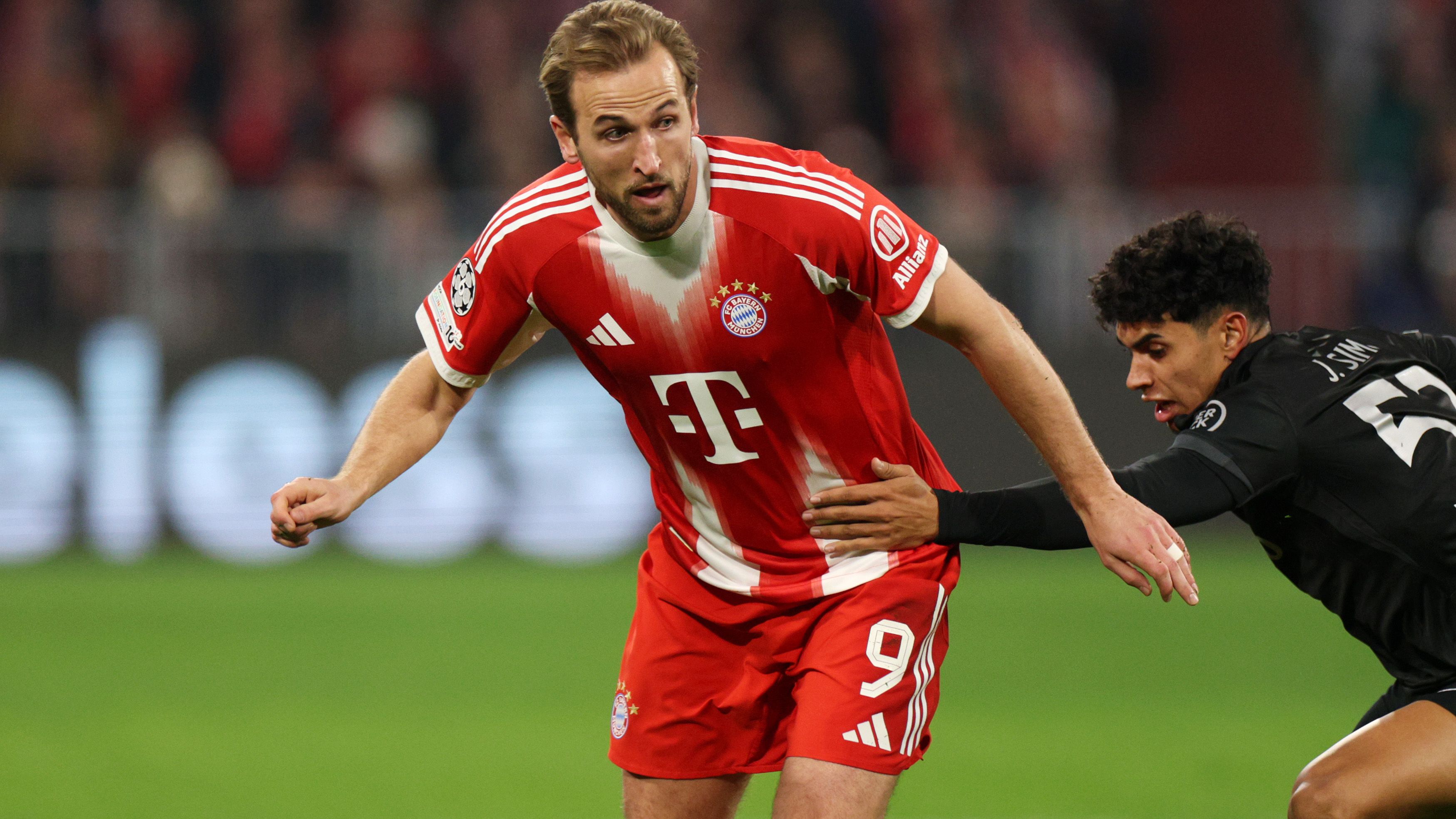 FC Bayern München v Sporting Clube de Portugal - UEFA Champions League 2025/26 League Phase MD6