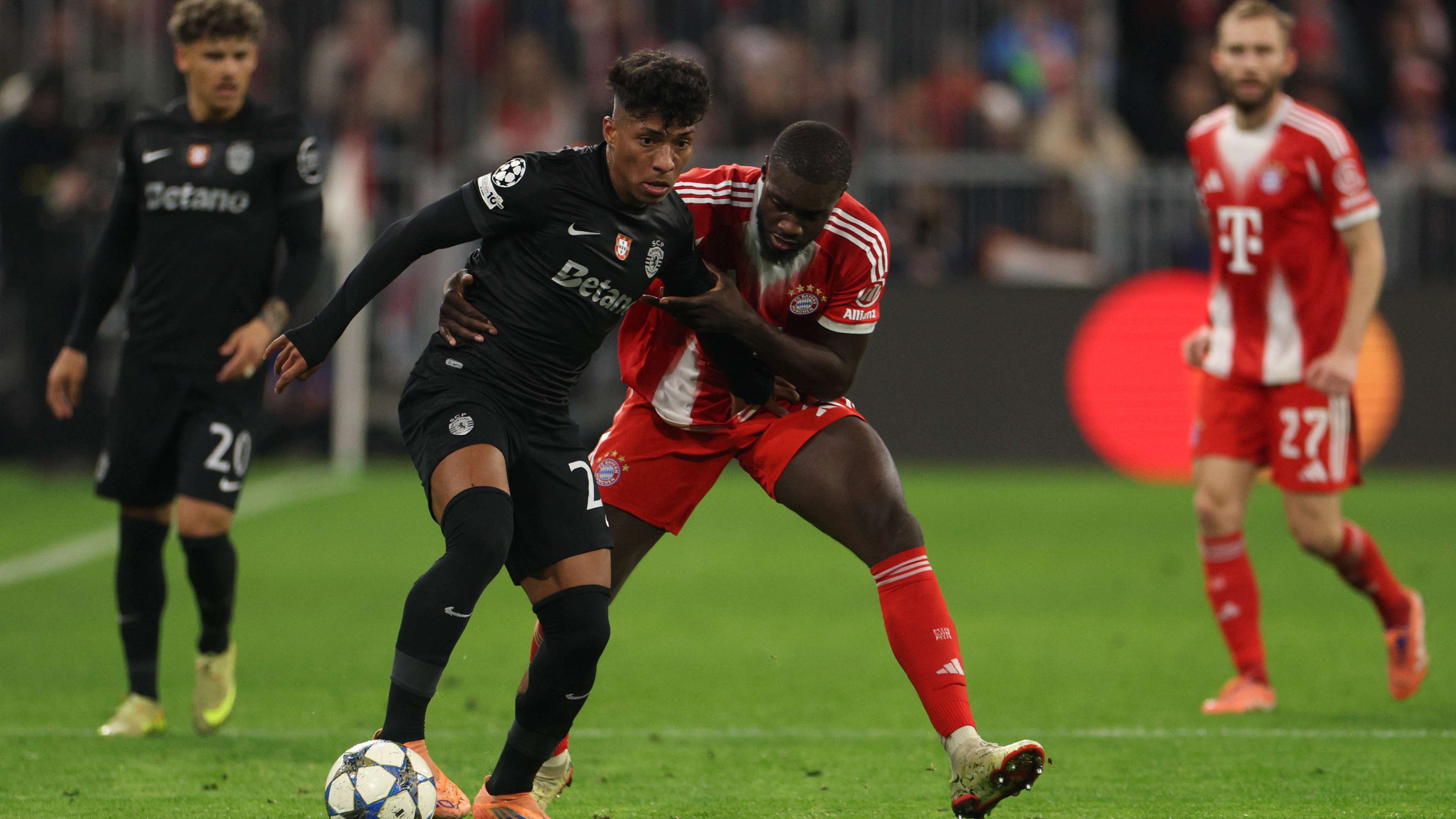 FC Bayern München v Sporting Clube de Portugal - UEFA Champions League 2025/26 League Phase MD6