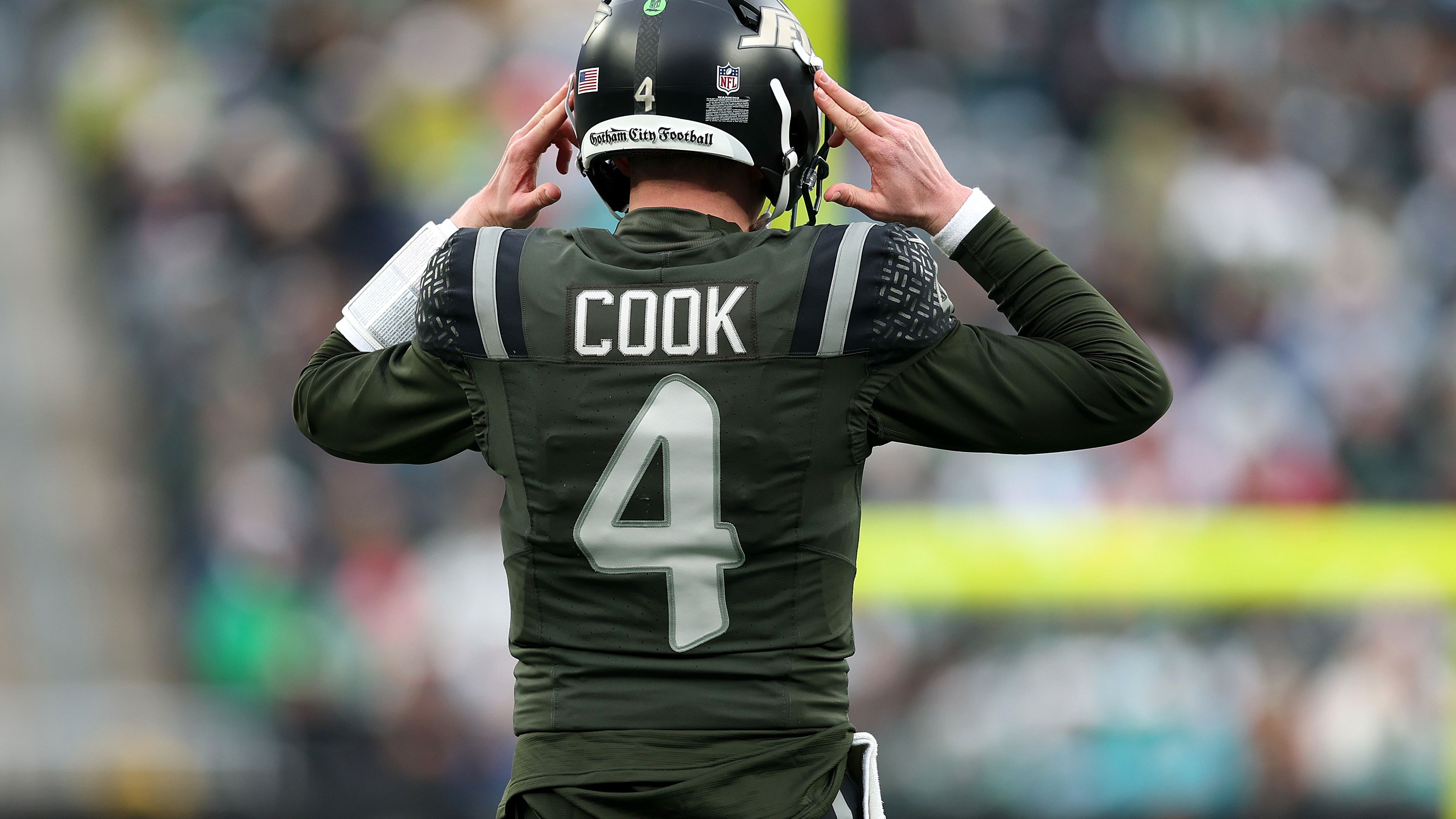 Miami Dolphins v New York Jets - NFL 2025