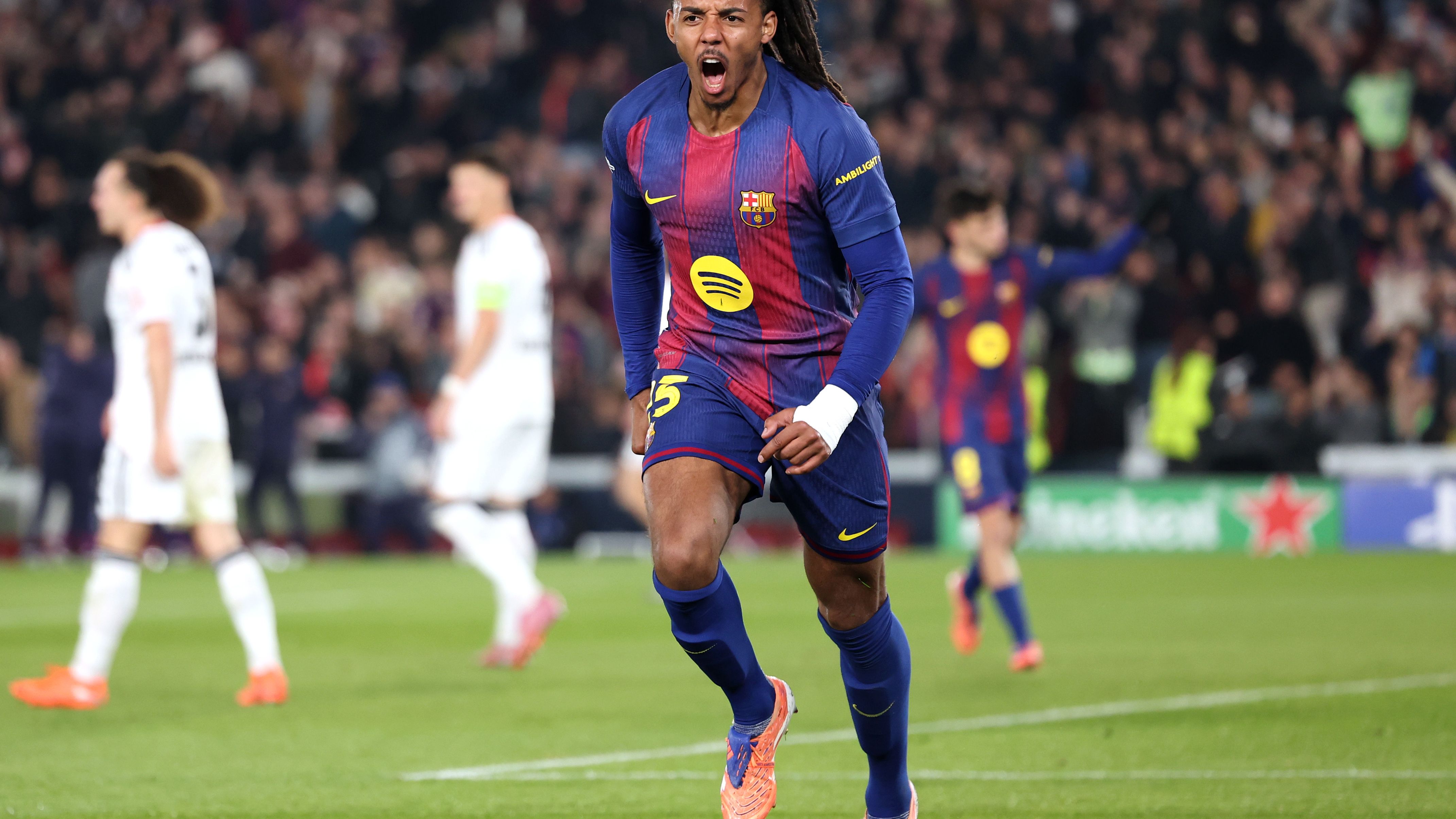 FC Barcelona v Eintracht Frankfurt - UEFA Champions League 2025/26 League Phase MD6