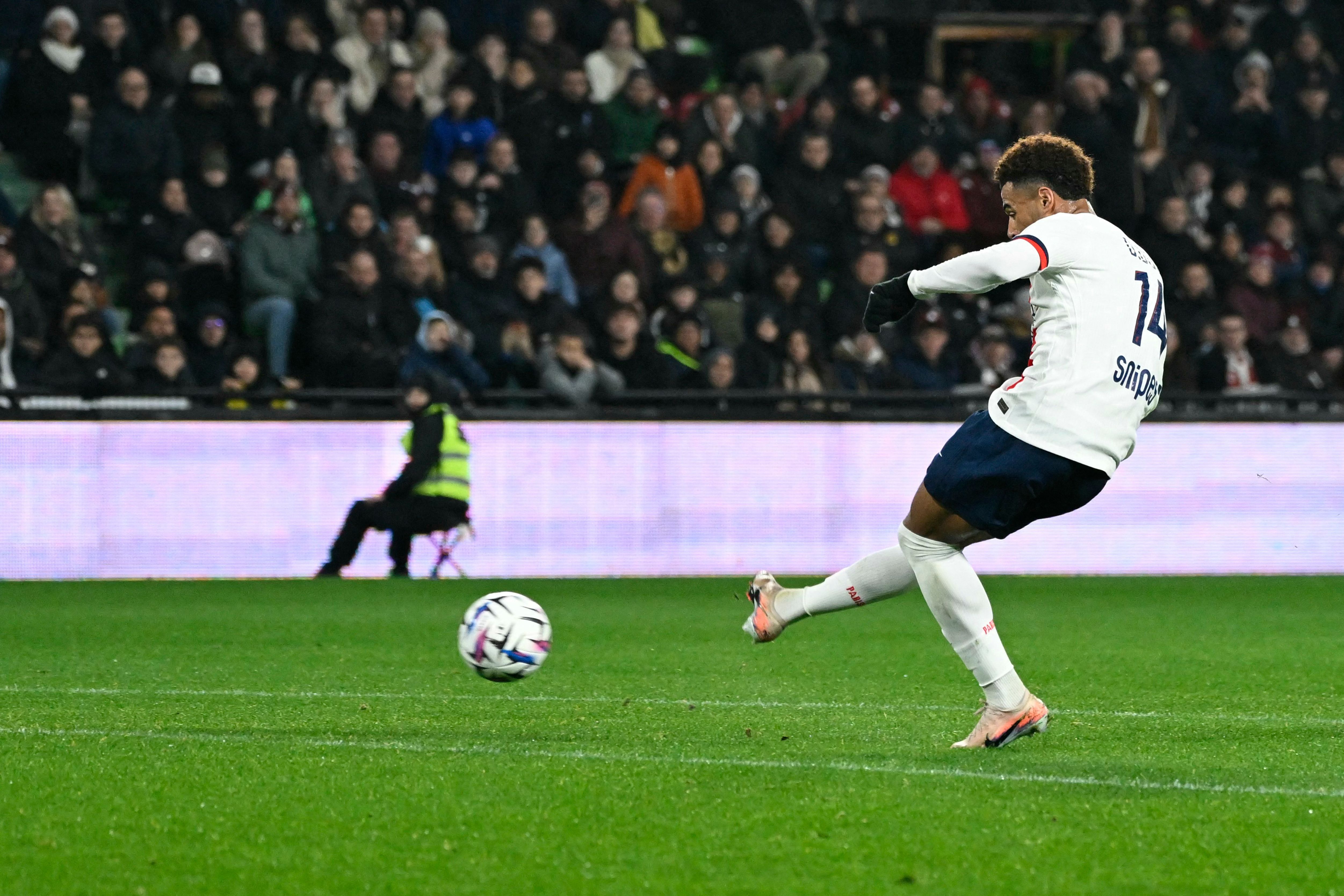 FBL-FRA-LIGUE1-METZ-PSG
