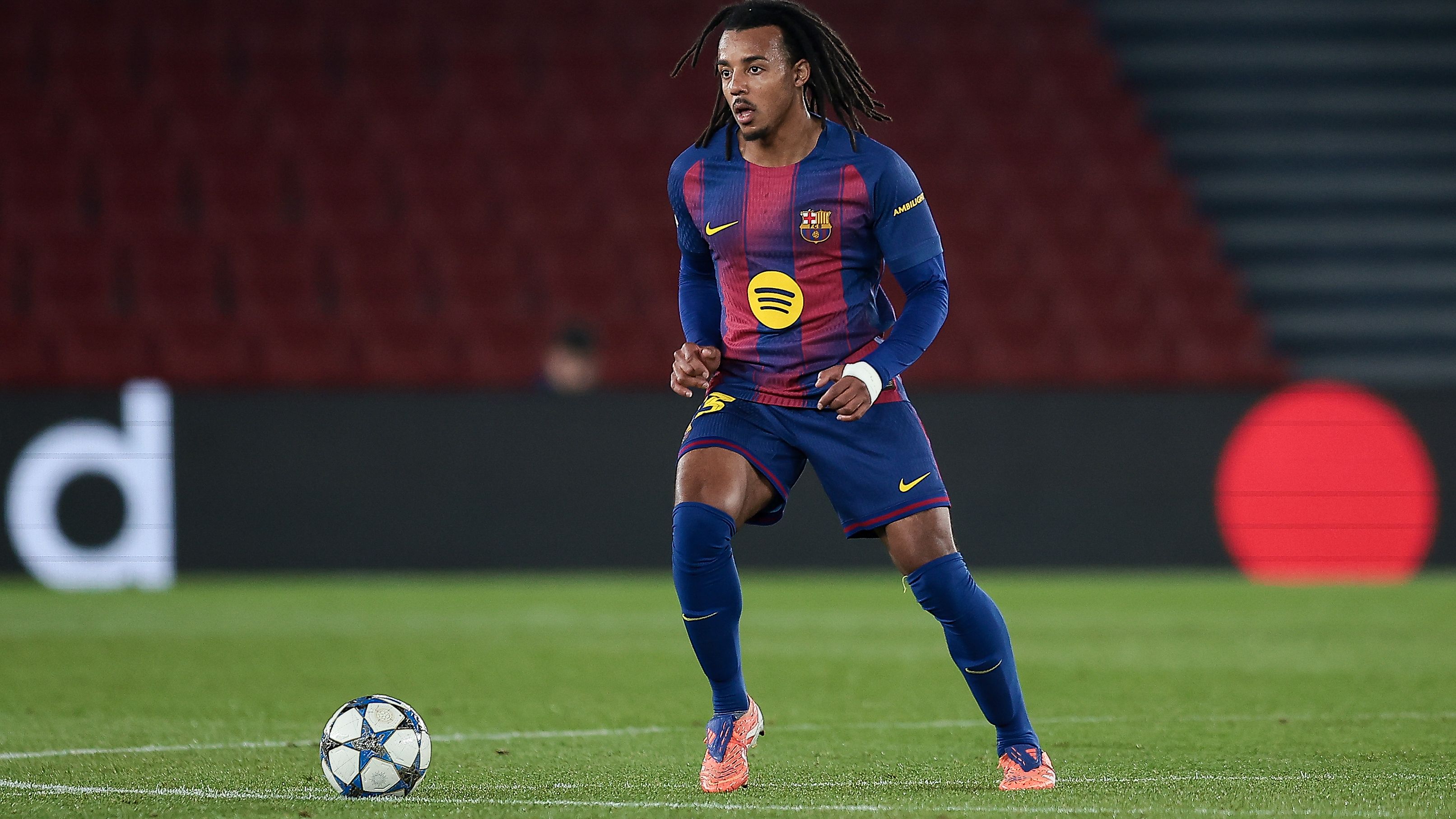 FC Barcelona v Eintracht Frankfurt - UEFA Champions League 2025/26 League Phase MD6