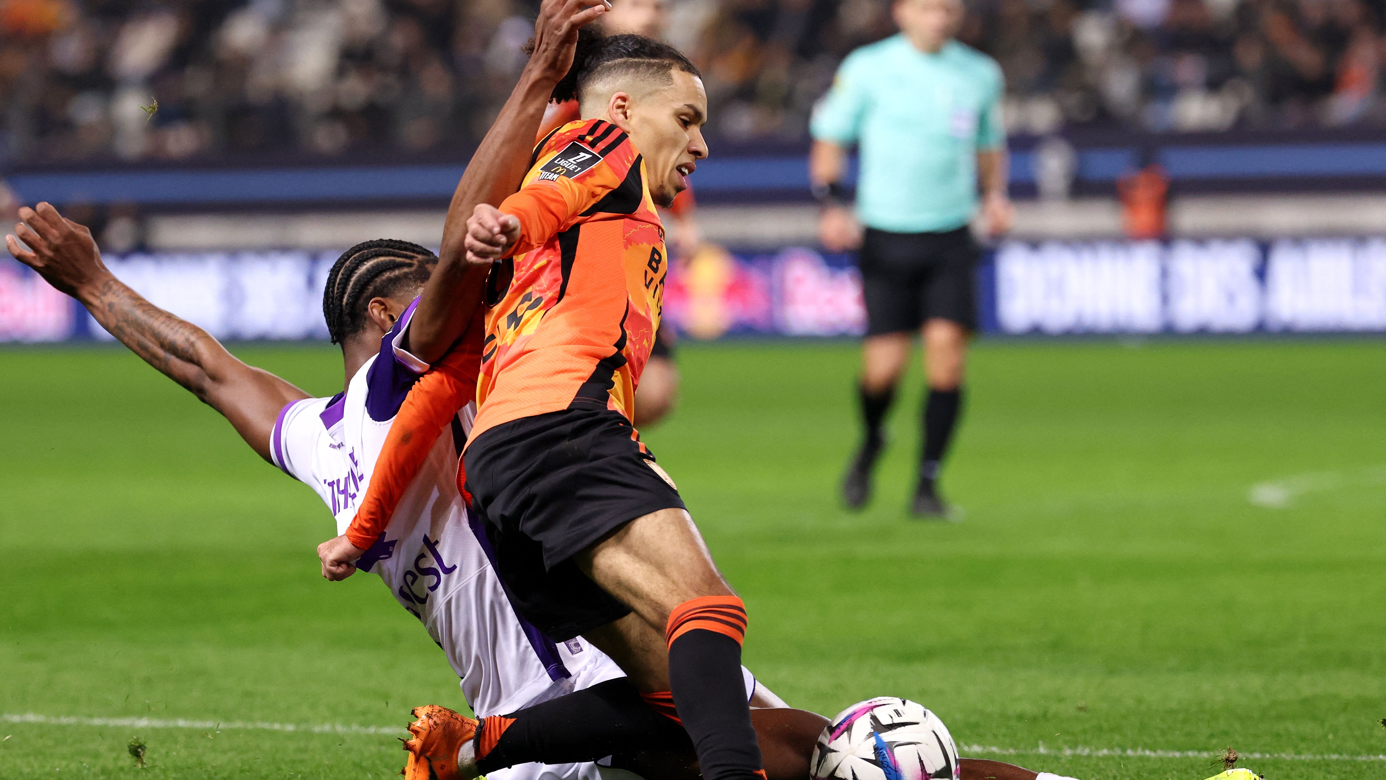 FBL-FRA-LIGUE1-PARIS FC-TOULOUSE