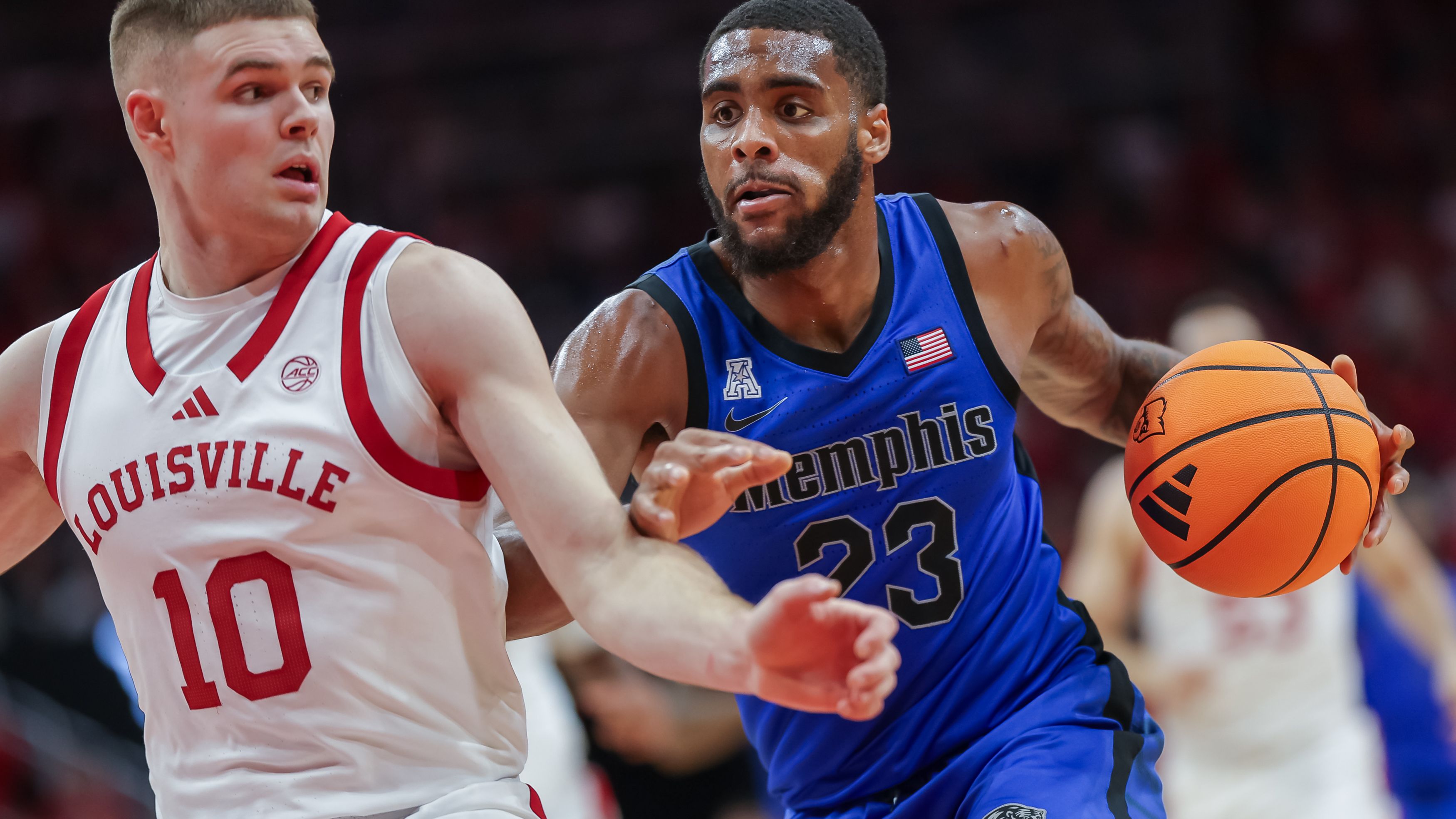 Memphis v Louisville