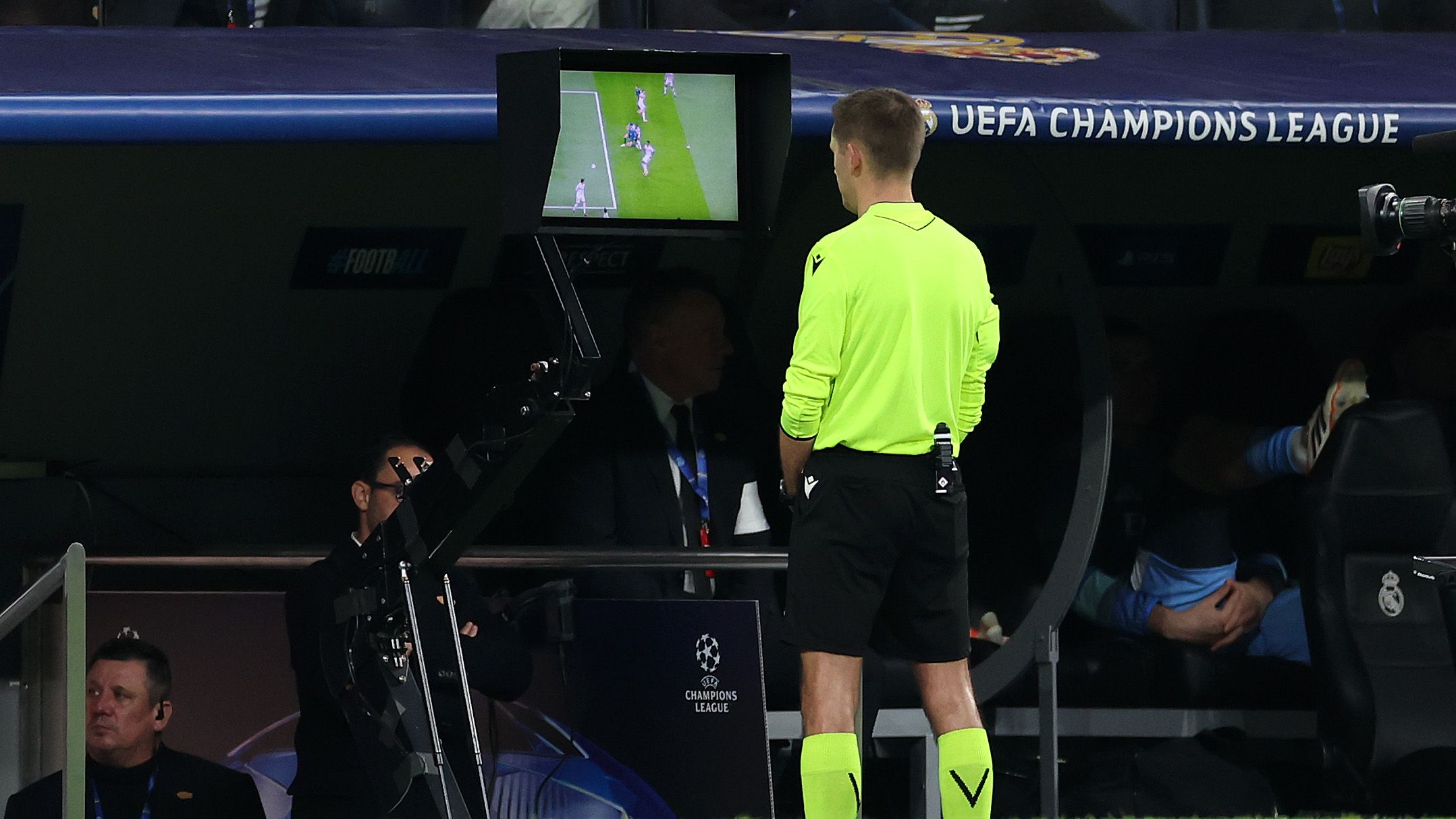 Real Madrid C.F. v Manchester City - UEFA Champions League 2025/26 League Phase MD6