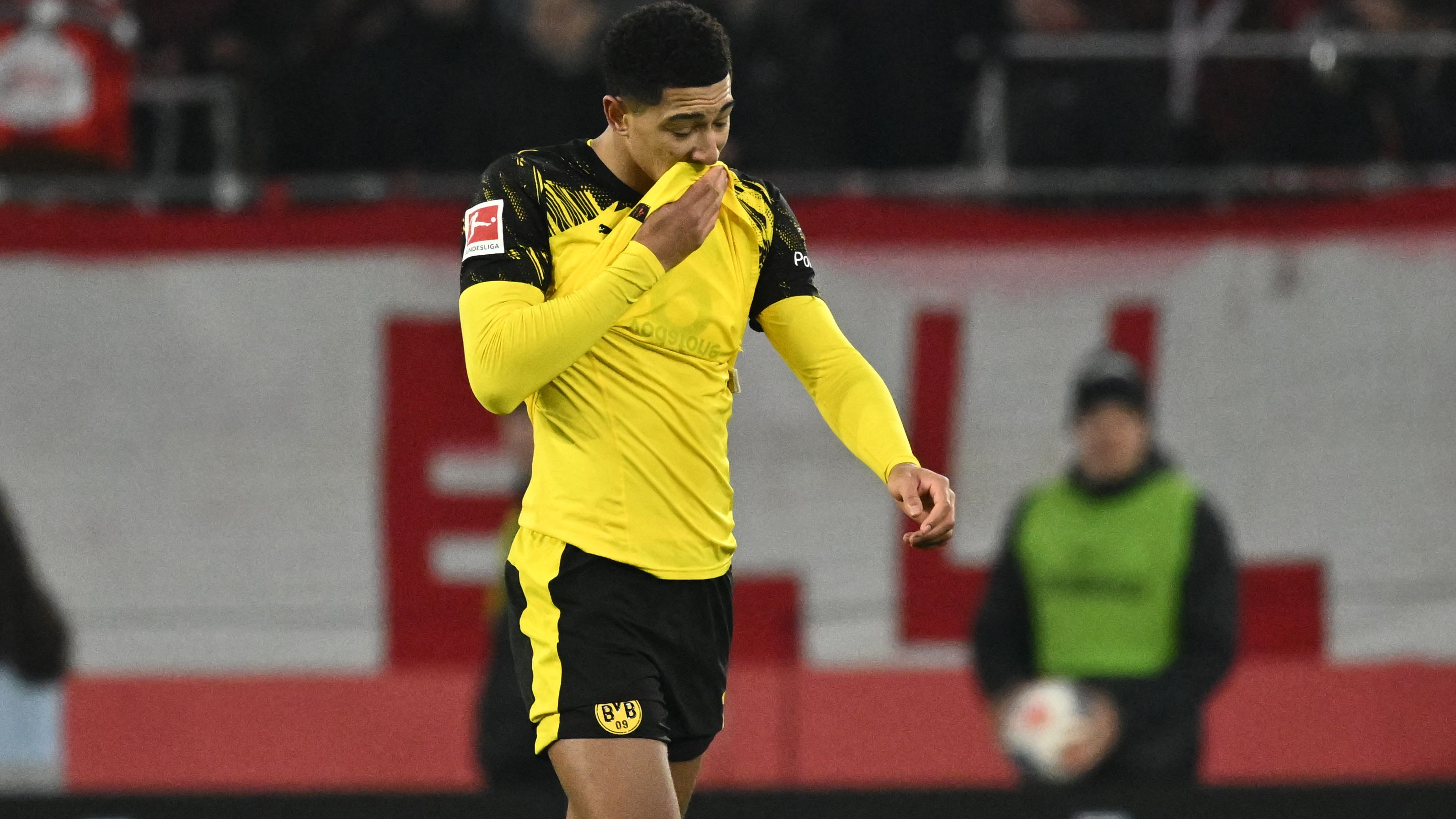 FBL-GER-BUNDESLIGA-FREIBURG-DORTMUND