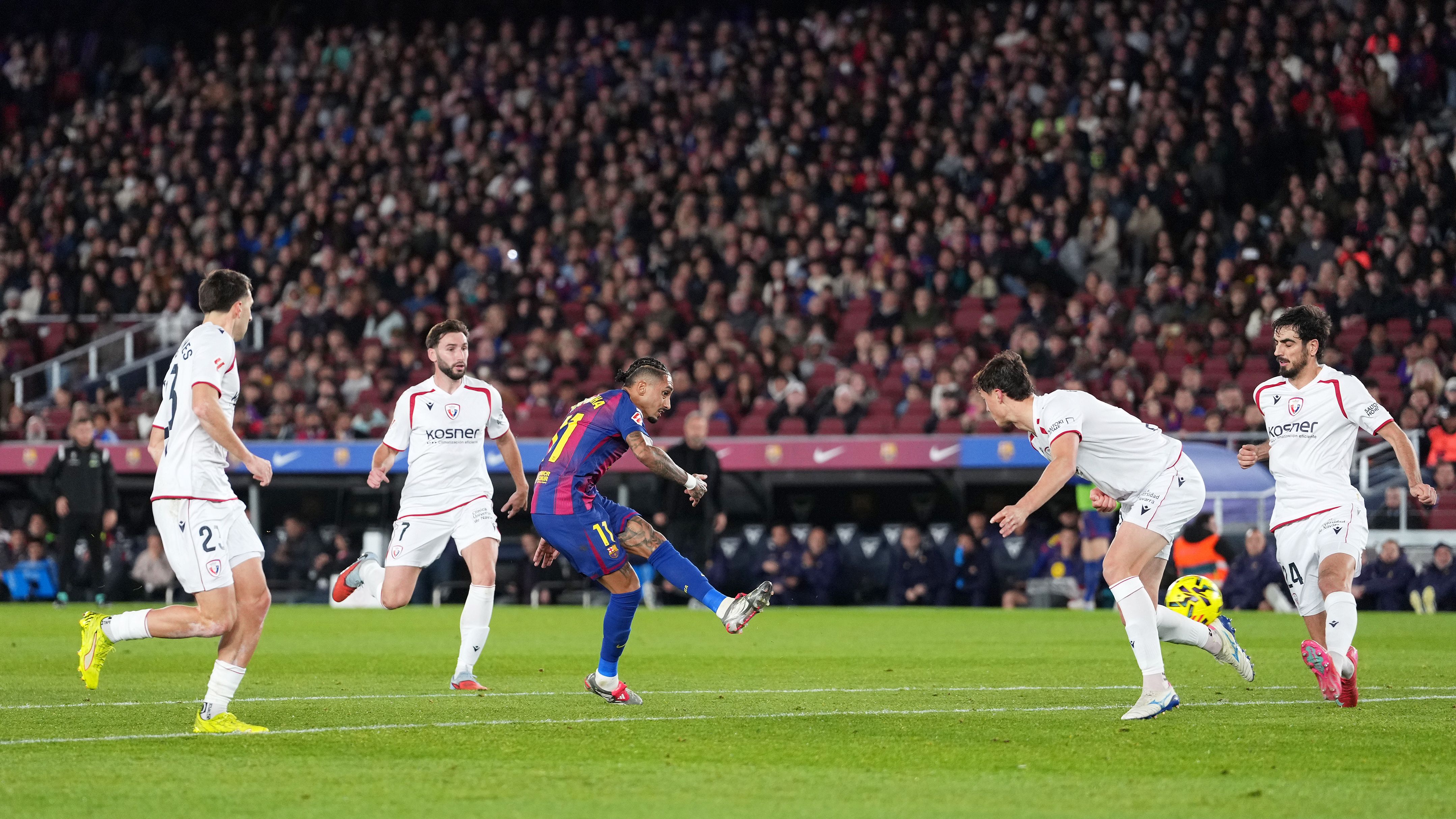 FC Barcelona v CA Osasuna - LaLiga EA Sports