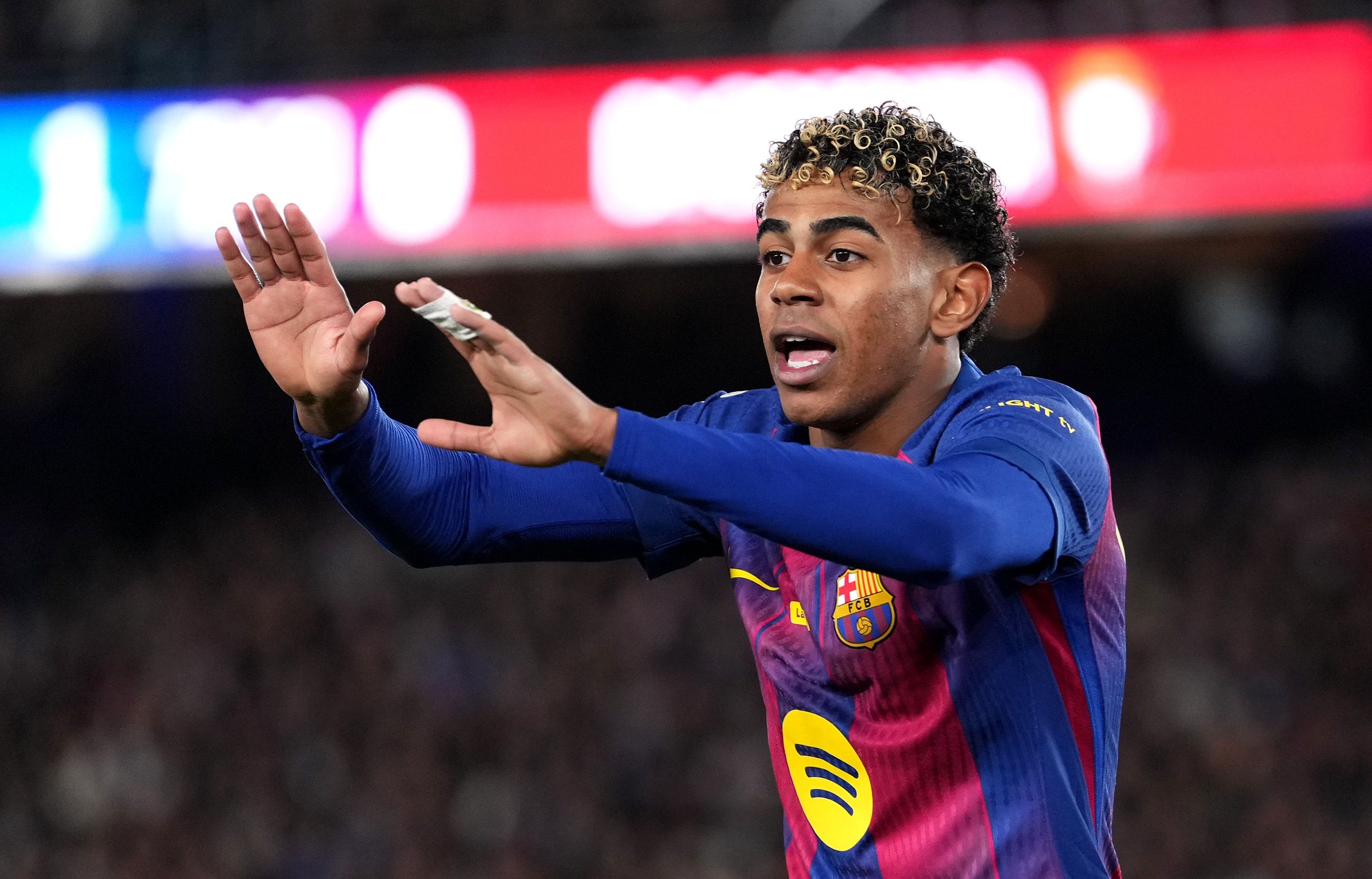 FC Barcelona v CA Osasuna - LaLiga EA Sports