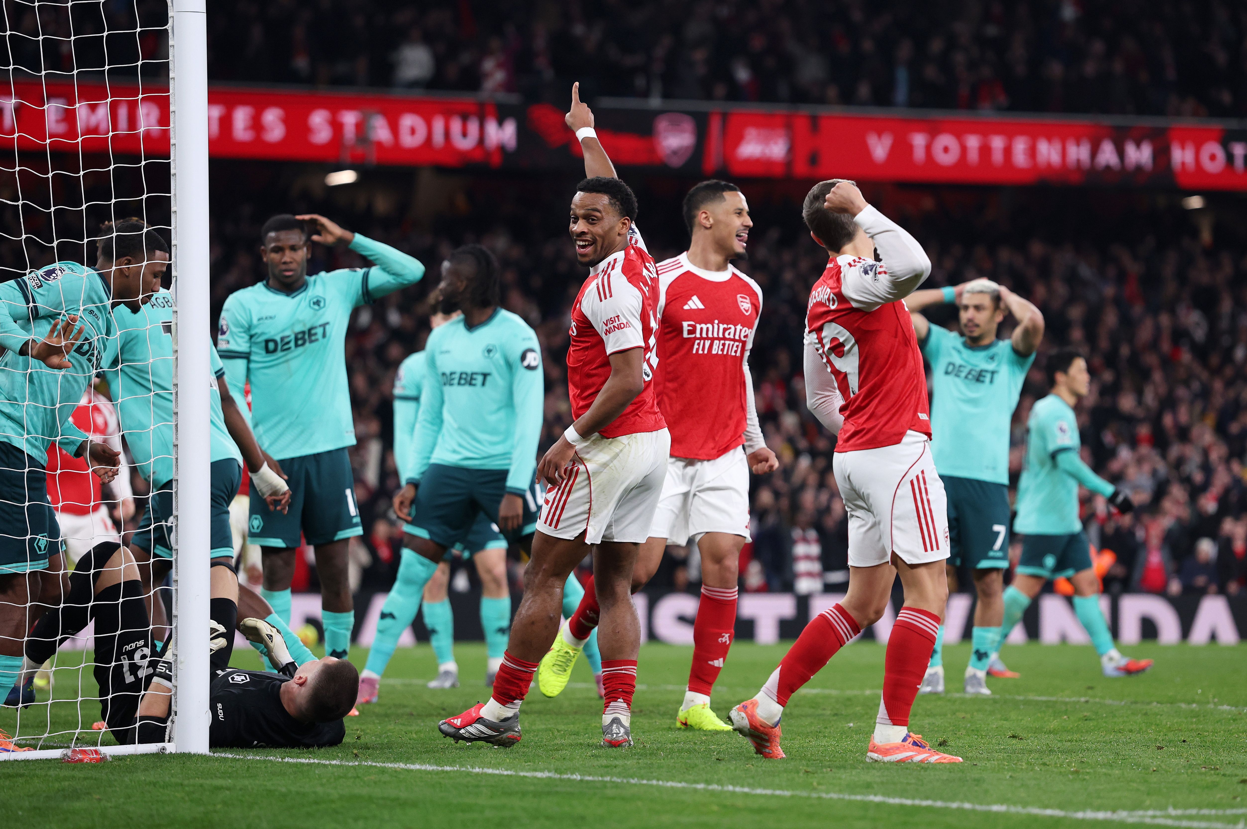 Arsenal v Wolverhampton Wanderers - Premier League