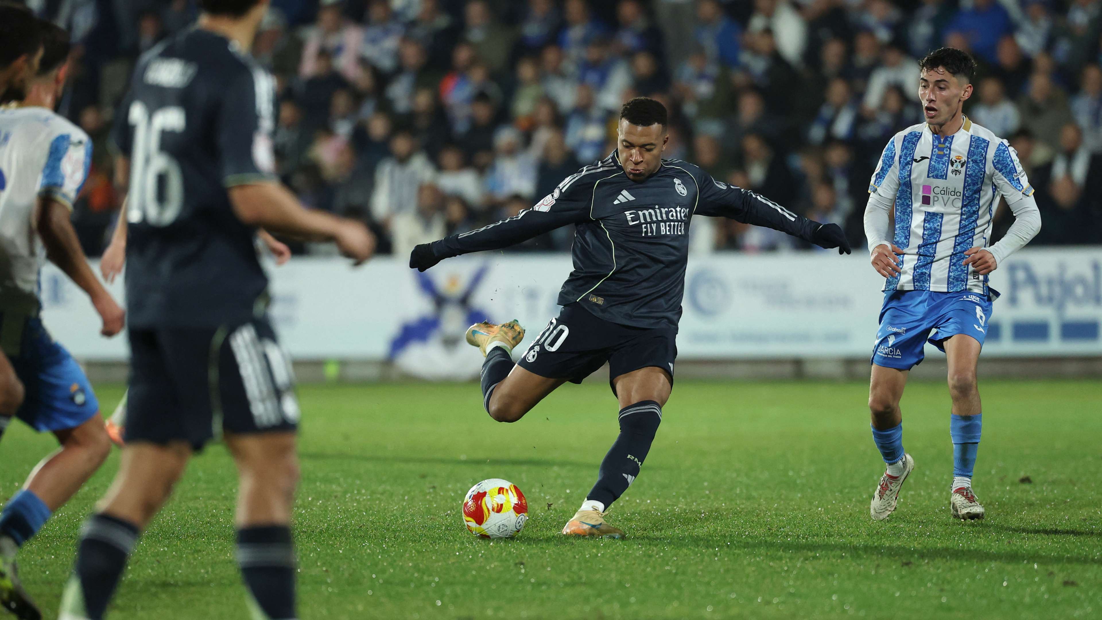 Talavera - Real Madrid (2-3) : Mbappé et Lunin évitent le pire ! | Goal.com Français