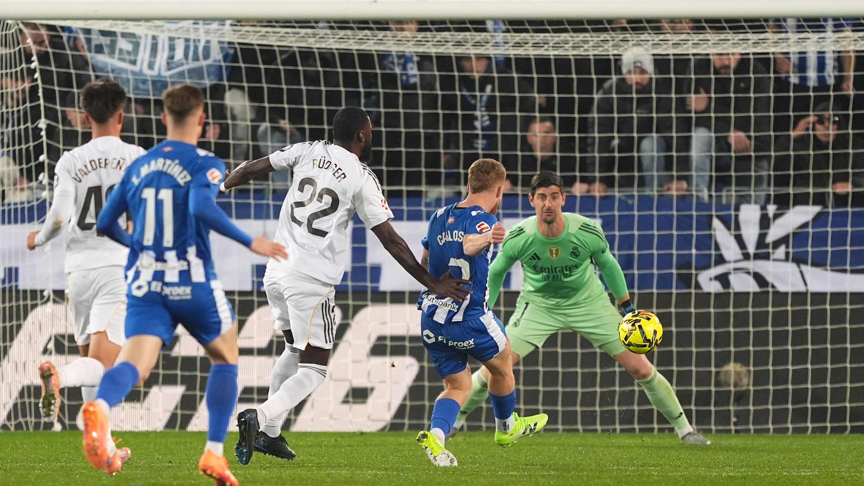 Deportivo Alaves v Real Madrid CF - LaLiga EA Sports