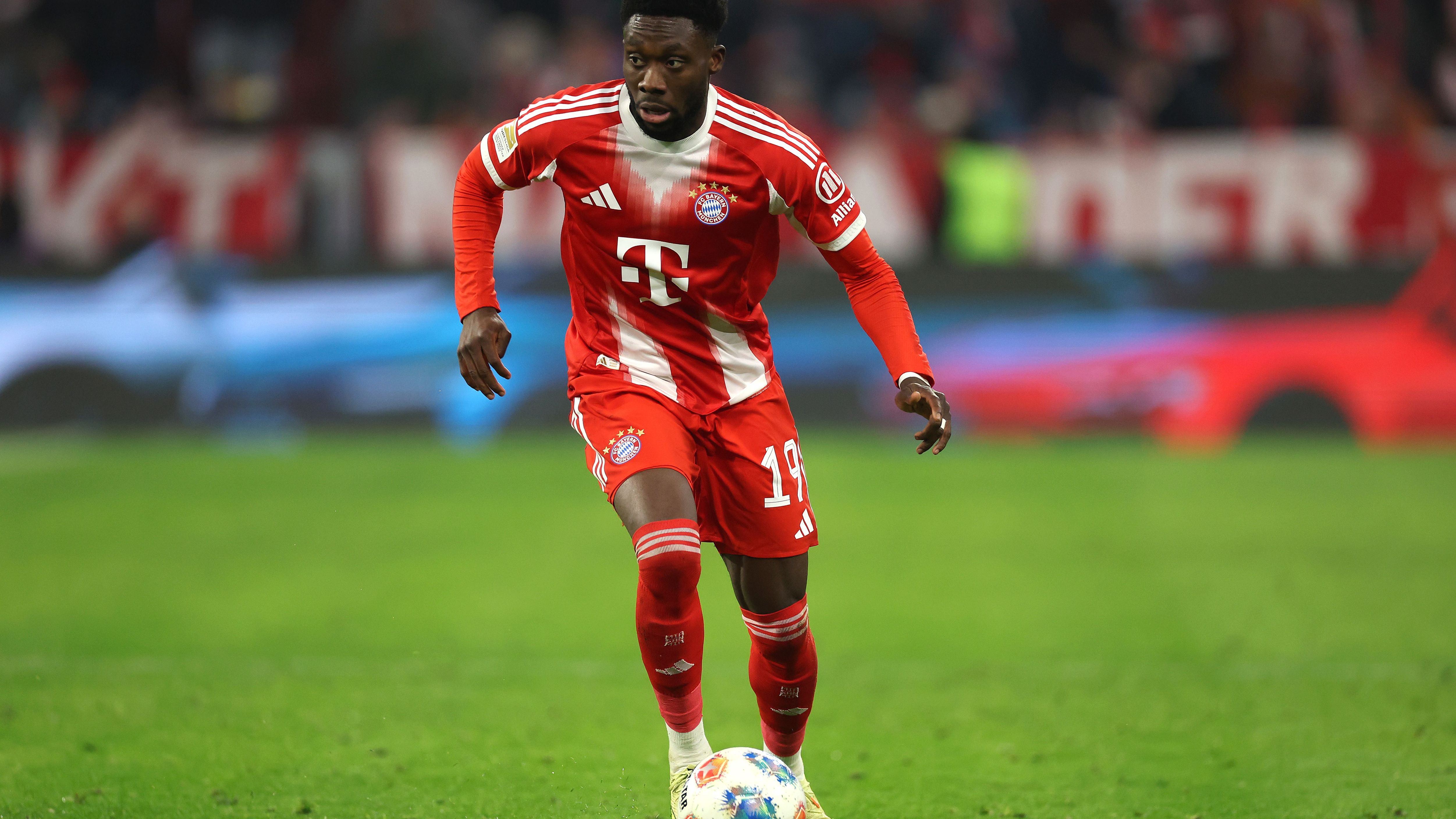 FC Bayern München v 1. FSV Mainz 05 - Bundesliga