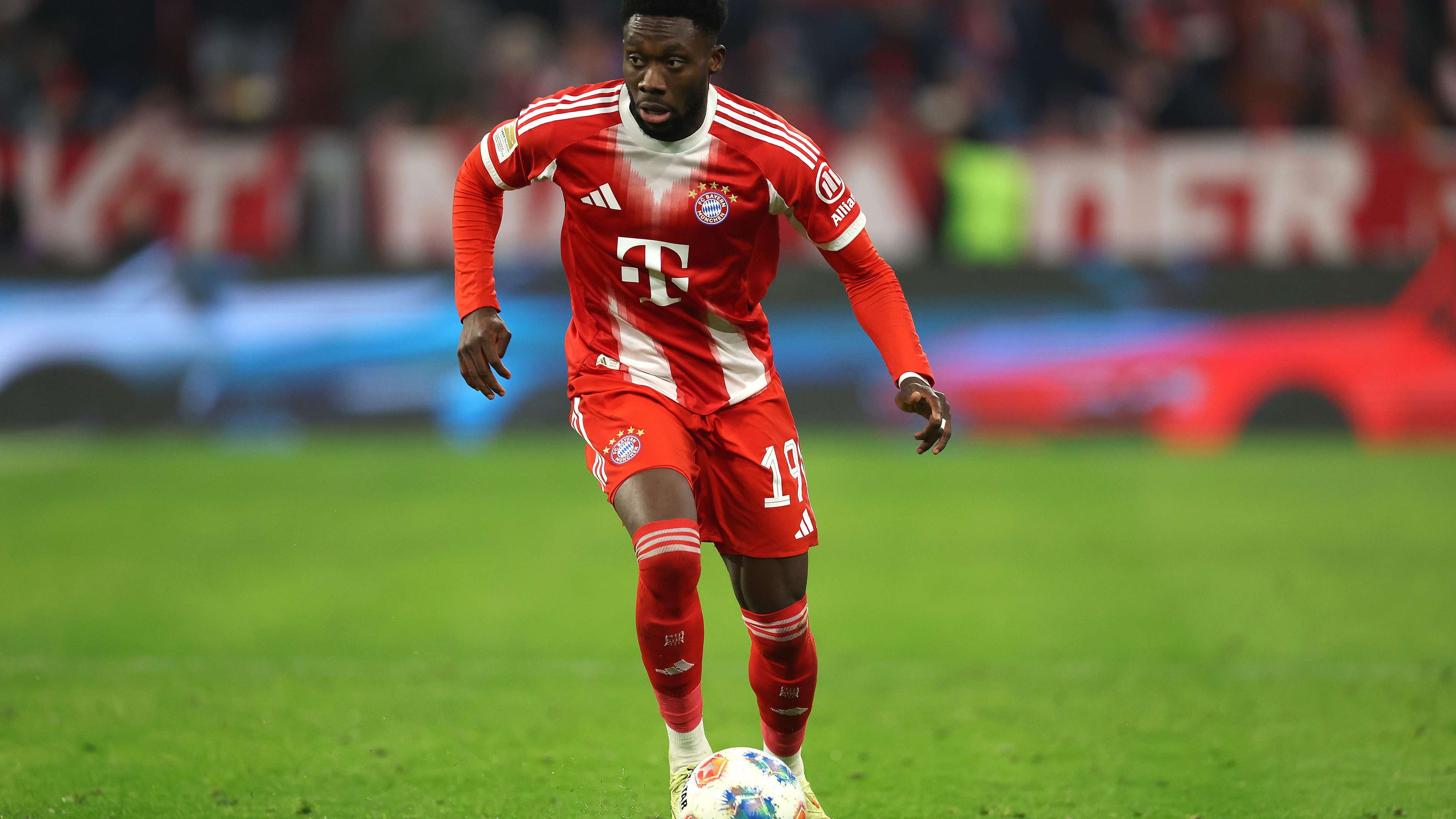 FC Bayern München v 1. FSV Mainz 05 - Bundesliga