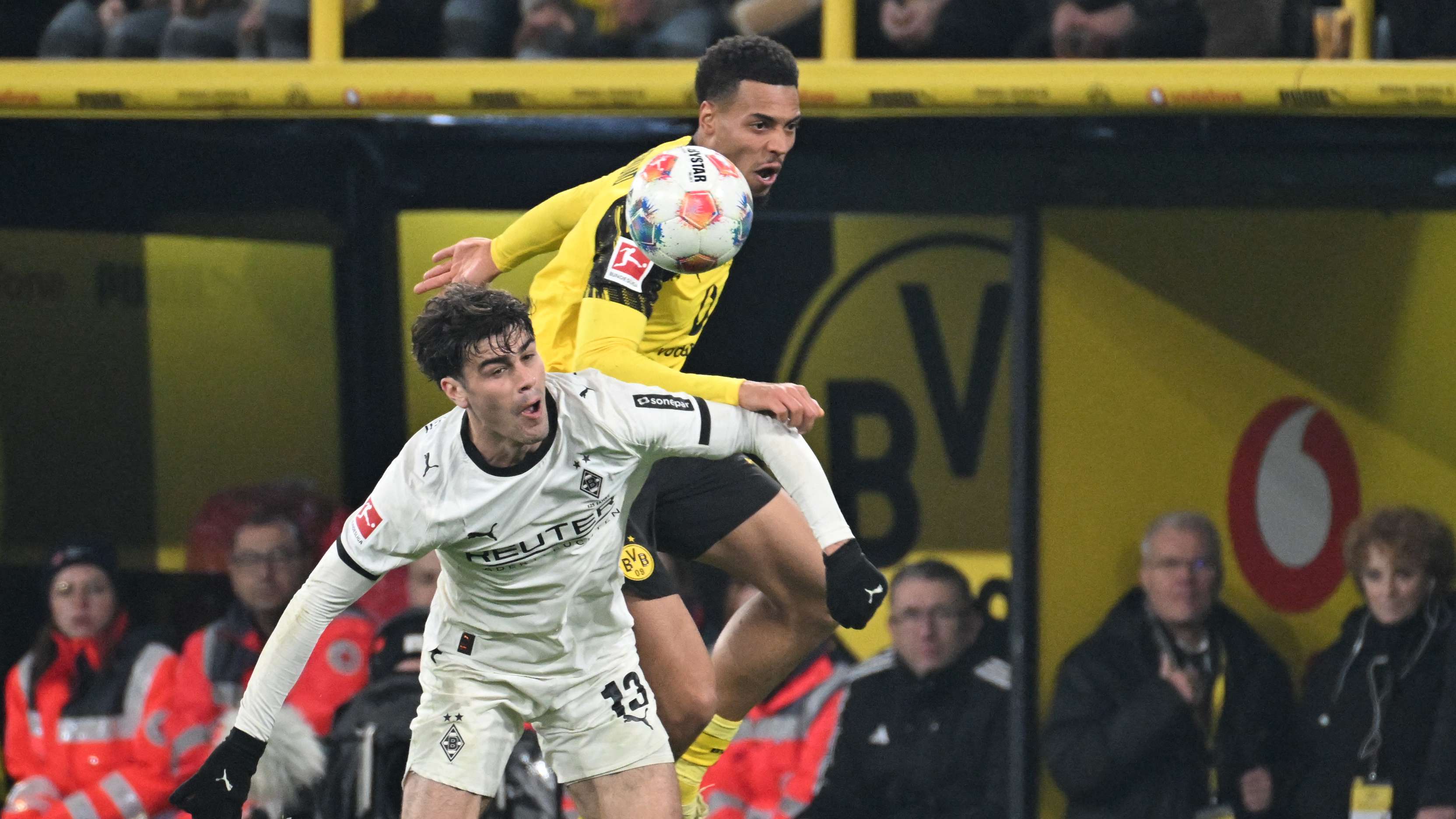 FBL-GER-BUNDESLIGA-DORTMUND-MOENCHENGLADBACH