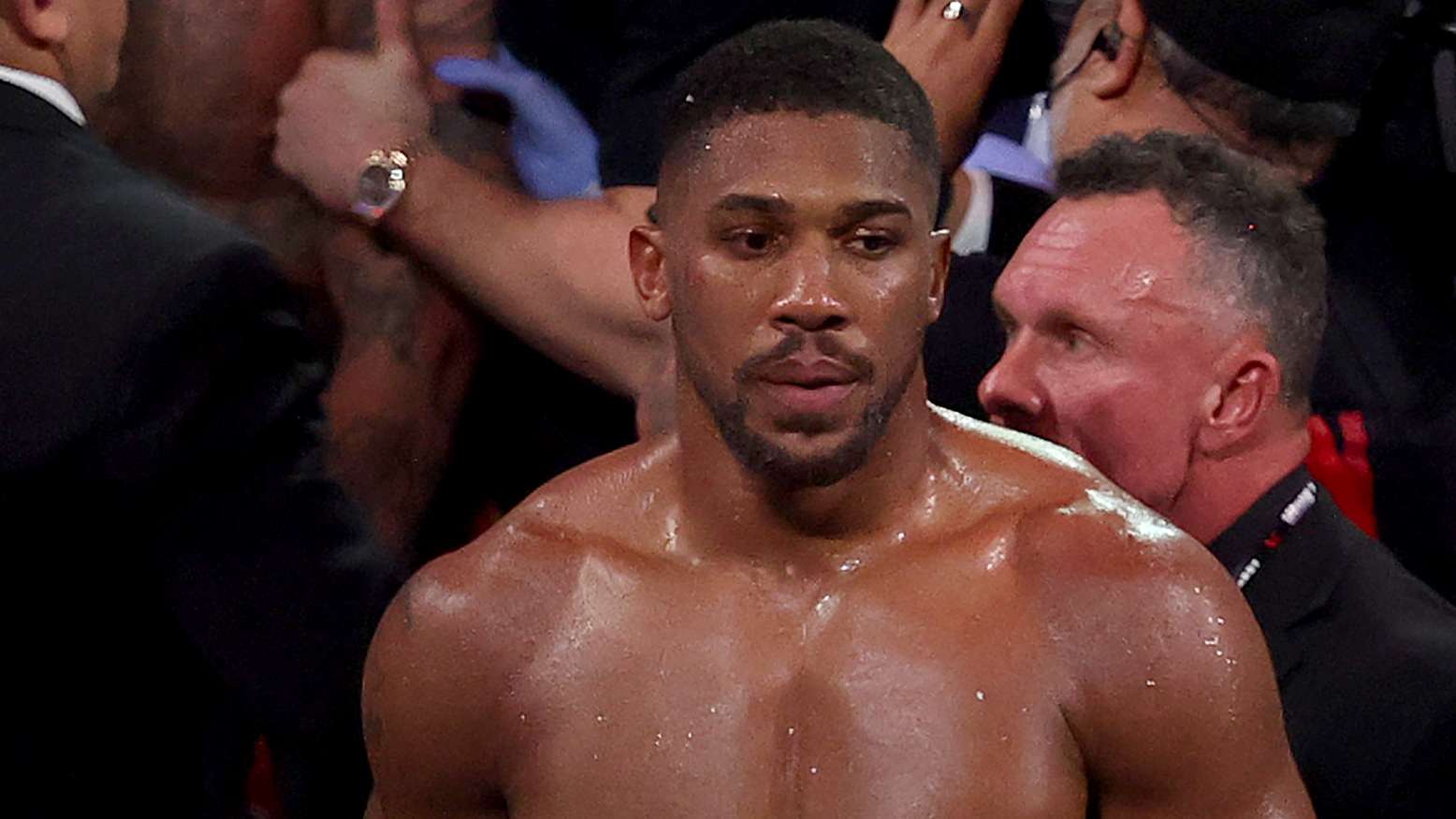 Jake Paul v Anthony Joshua