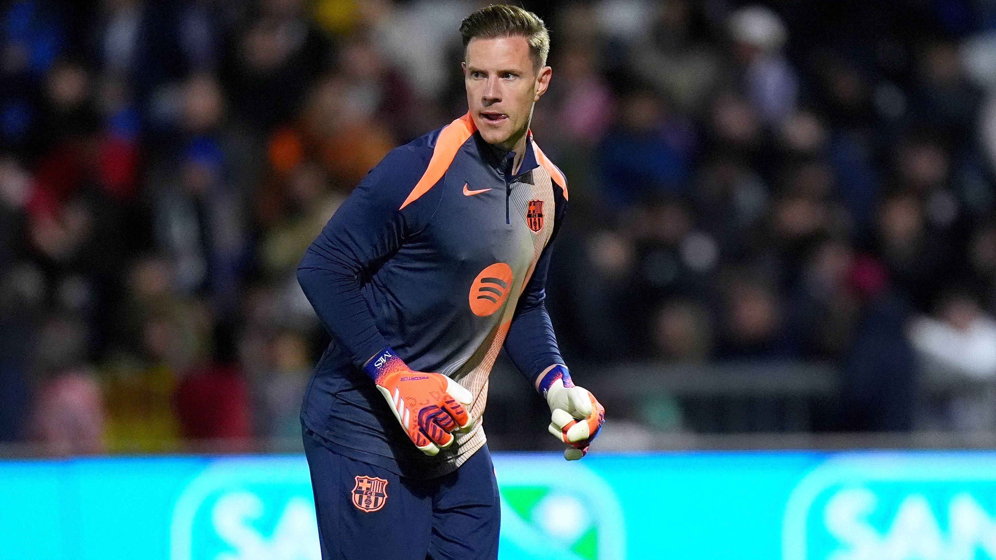 CD Guadalajara v FC Barcelona - Copa del Rey