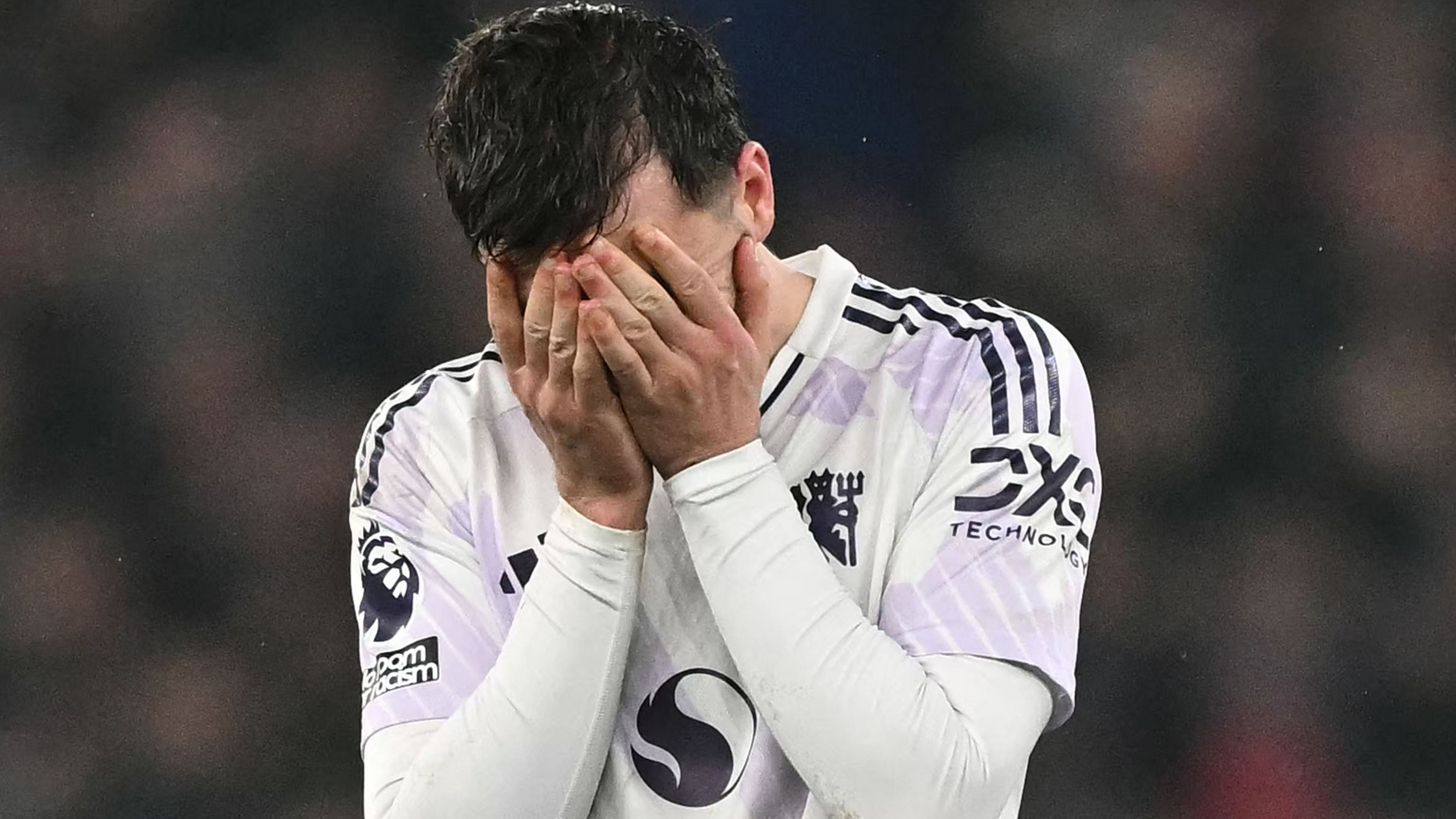 FBL-ENG-PR-ASTON VILLA-MAN UTD