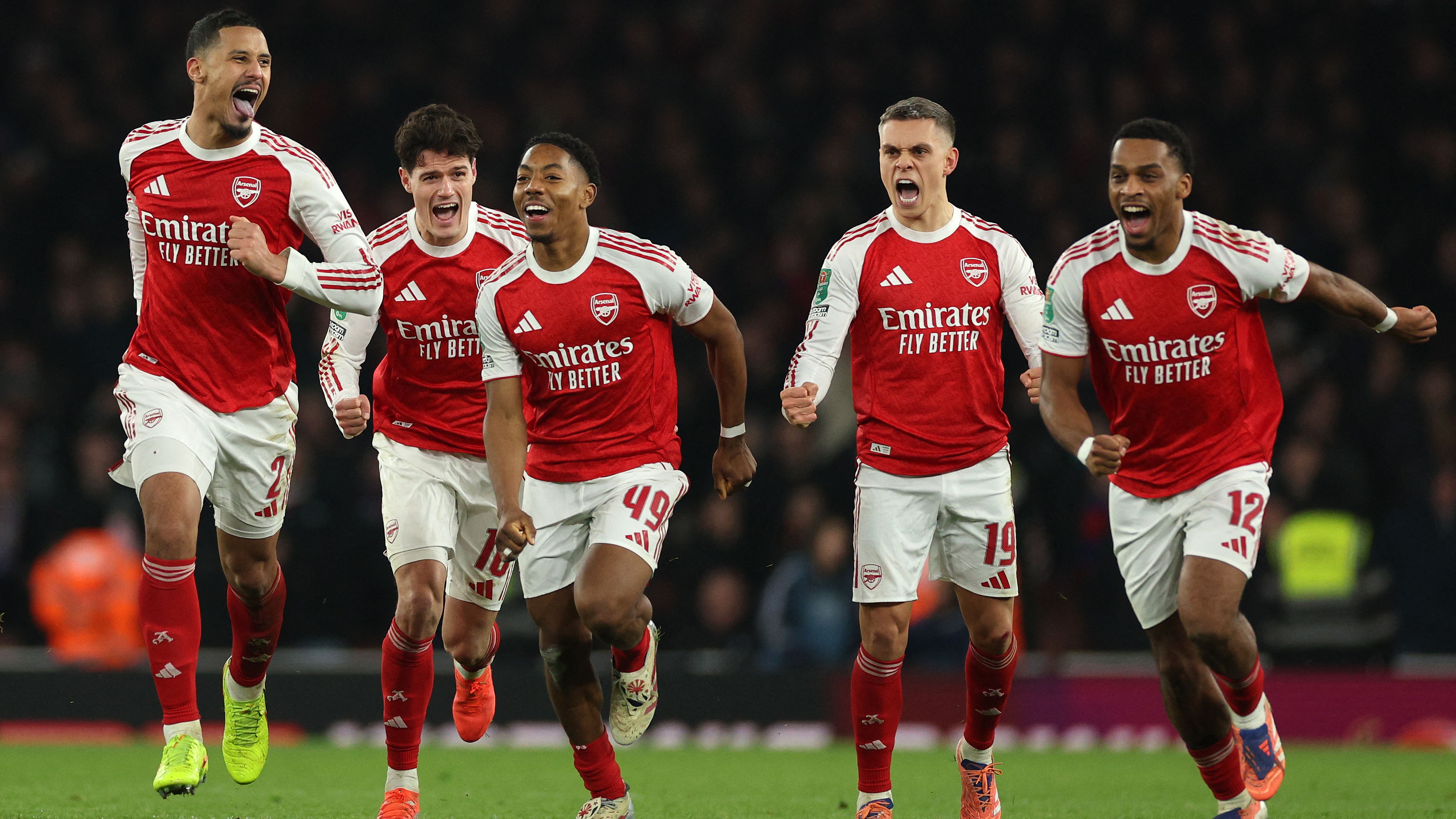 TOPSHOT-FBL-ENG-LCUP-ARSENAL-CRYSTAL PALACE