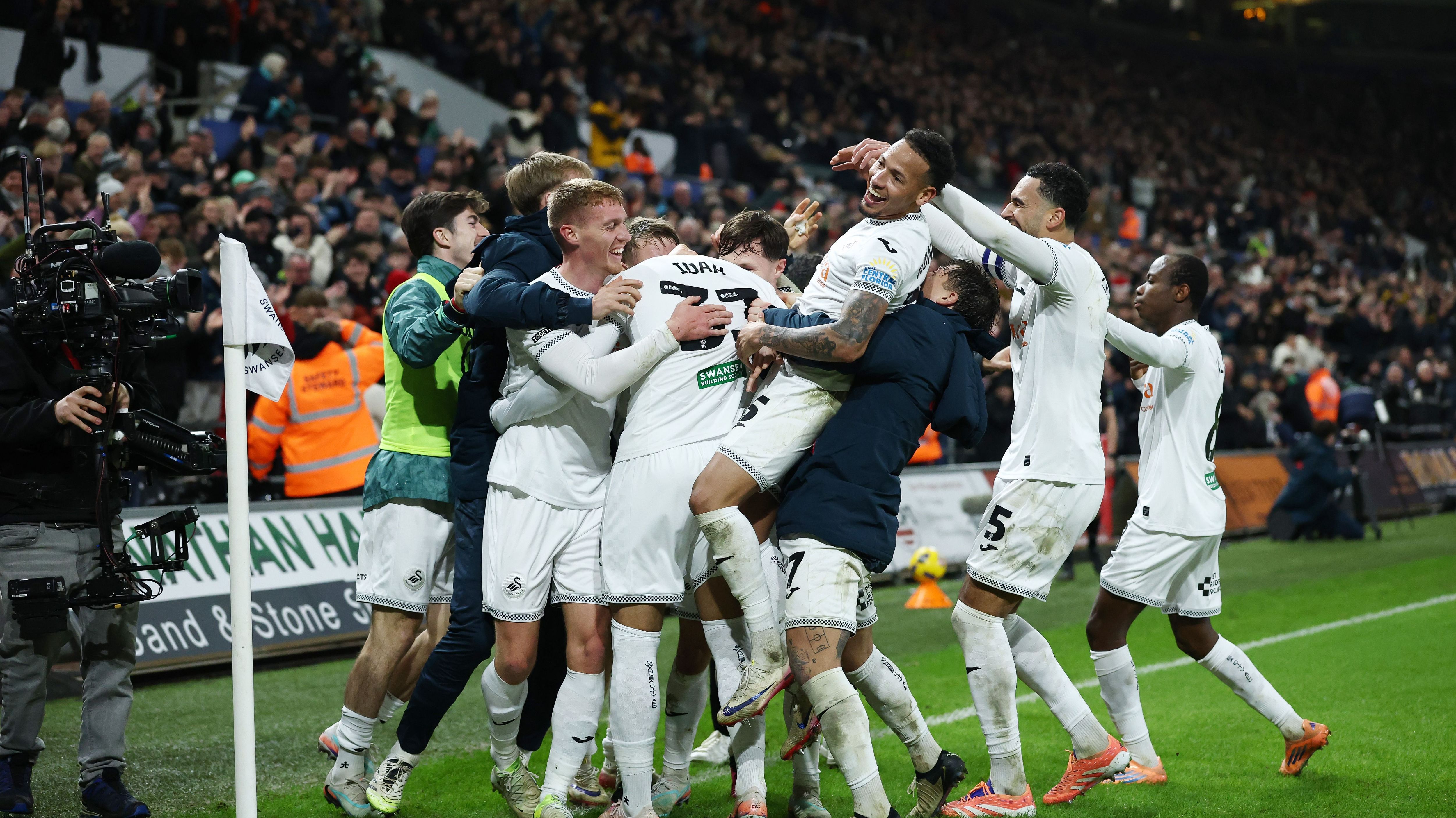 Swansea City v Wrexham AFC - Sky Bet Championship