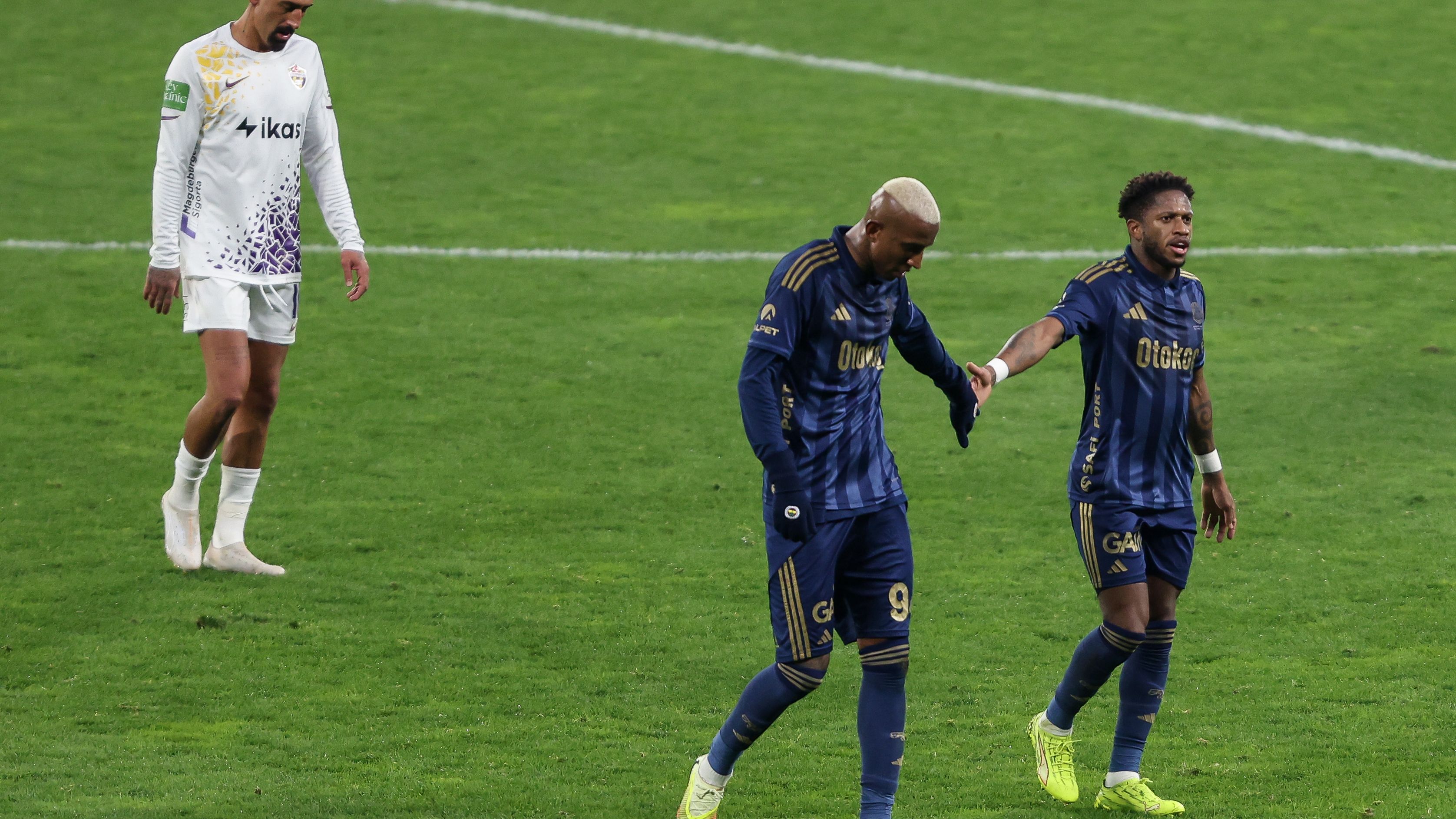 Eyüpspor v Fenerbahce SK - Trendyol Süper Lig