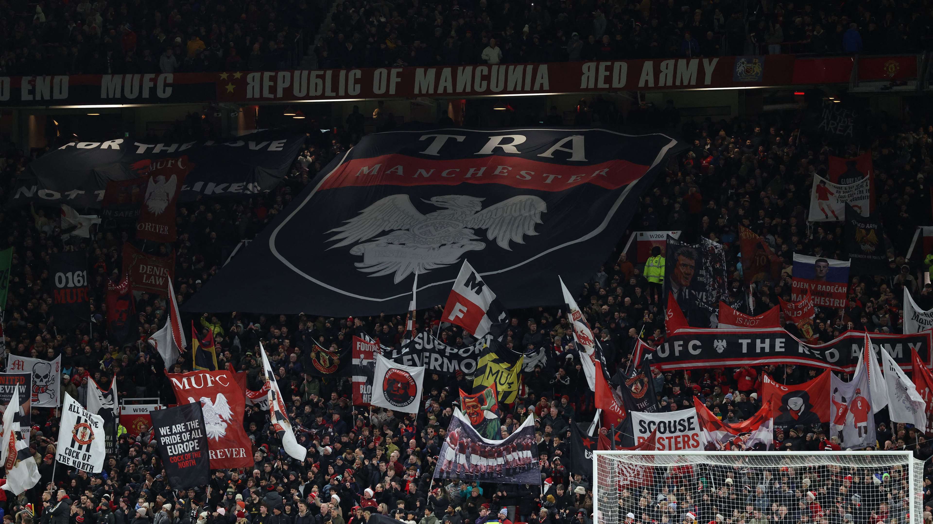 FBL-ENG-PR-MAN UTD-NEWCASTLE