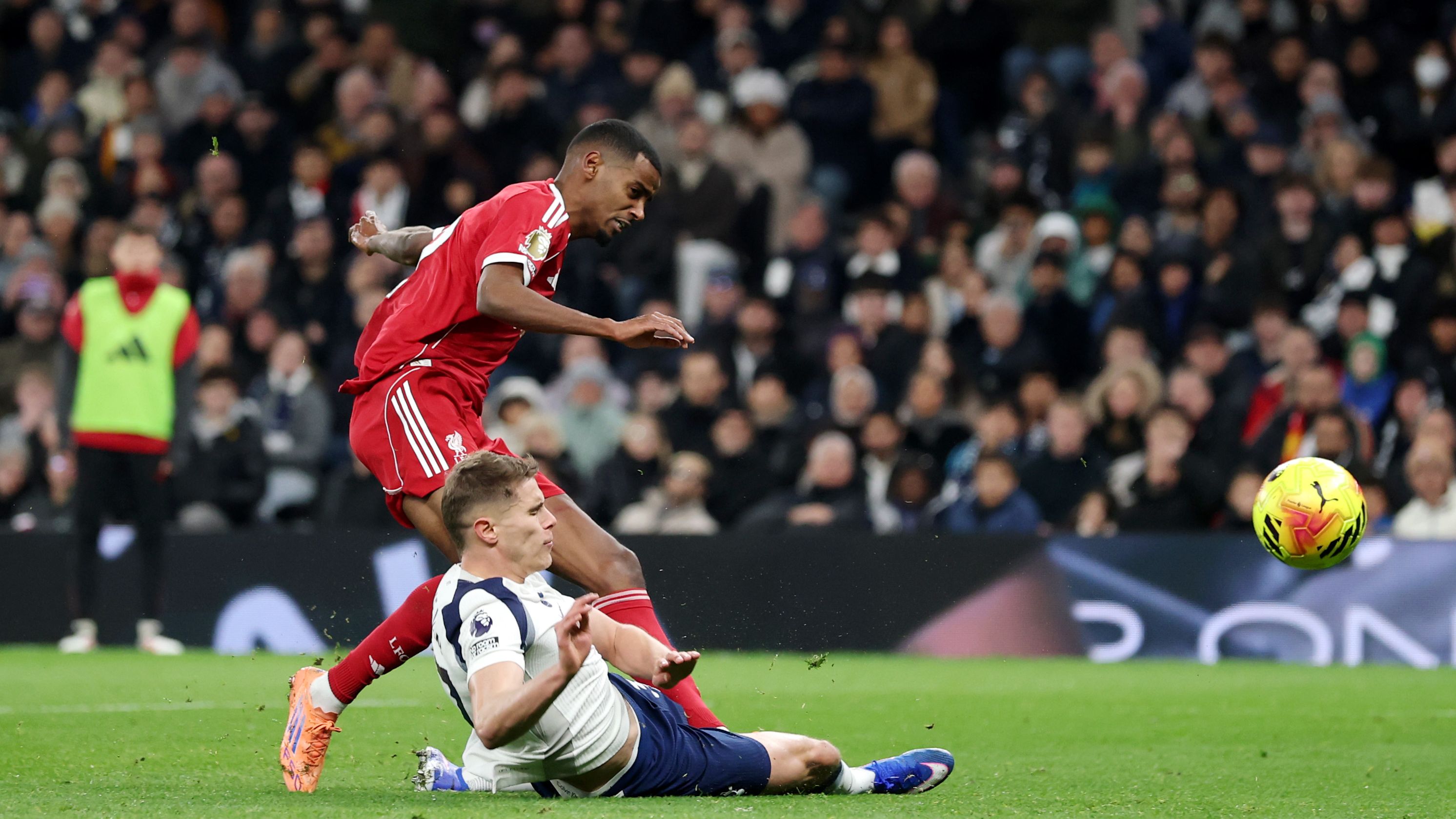 Tottenham Hotspur v Liverpool - Premier League