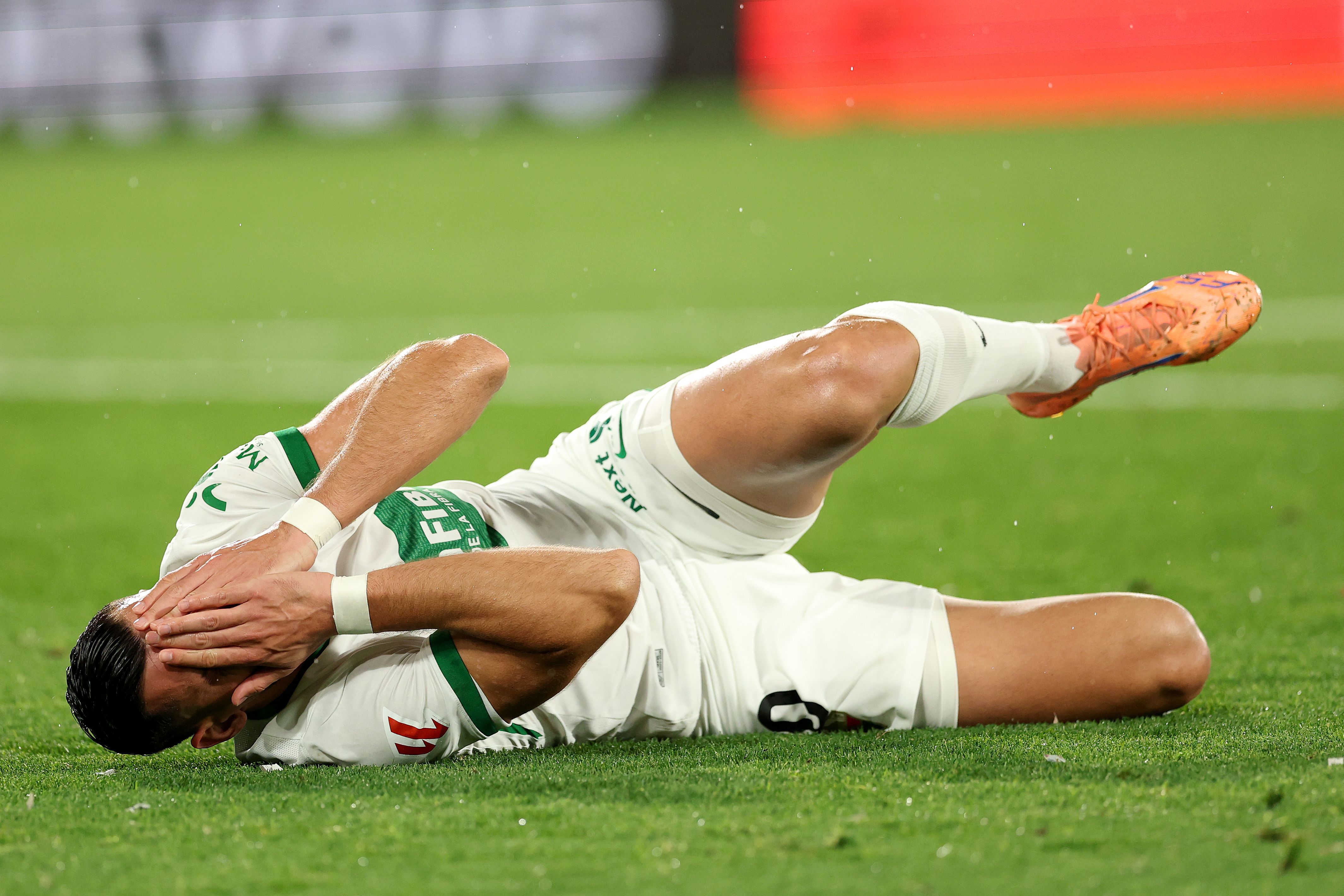 Elche CF v Rayo Vallecano de Madrid - LaLiga EA Sports