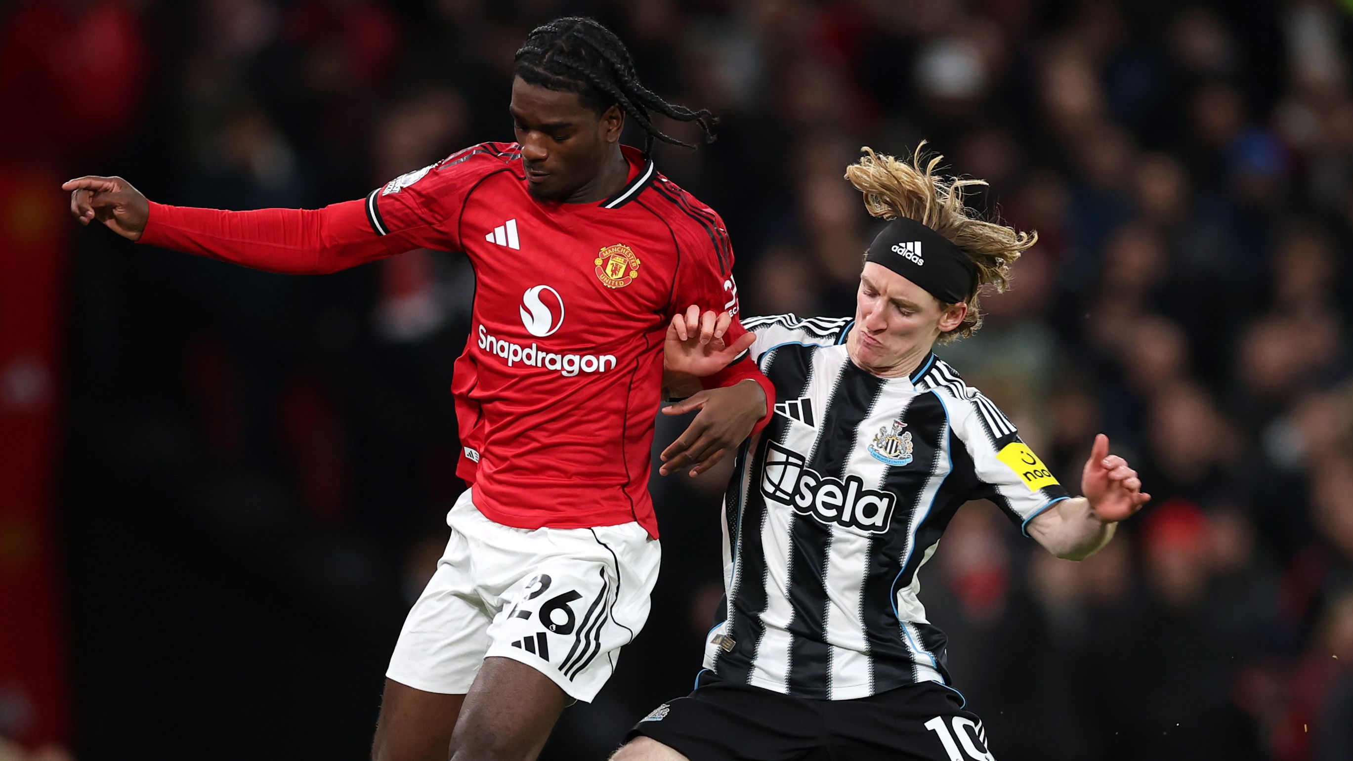 Manchester United v Newcastle United - Premier League