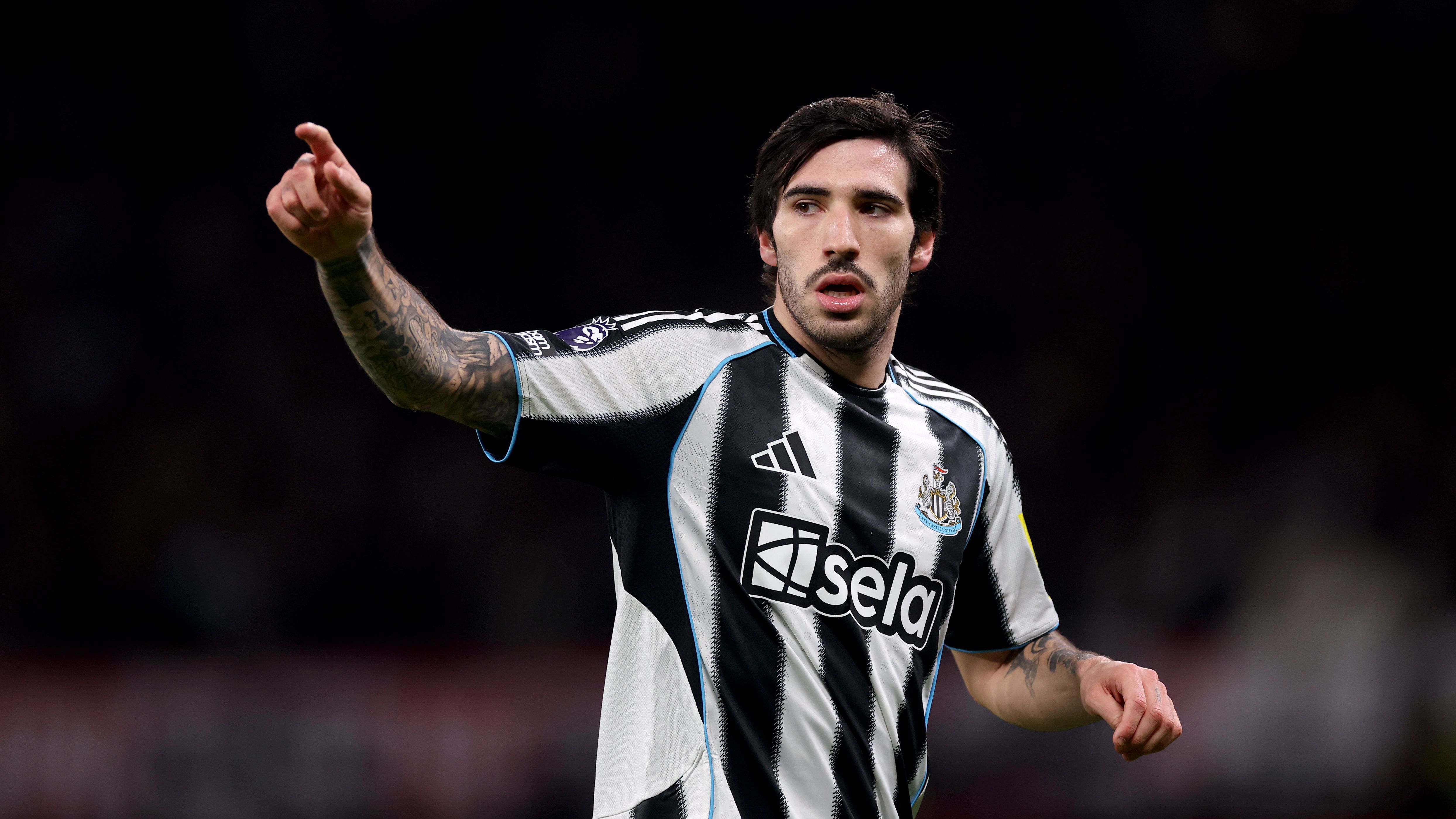 Manchester United v Newcastle United - Premier League