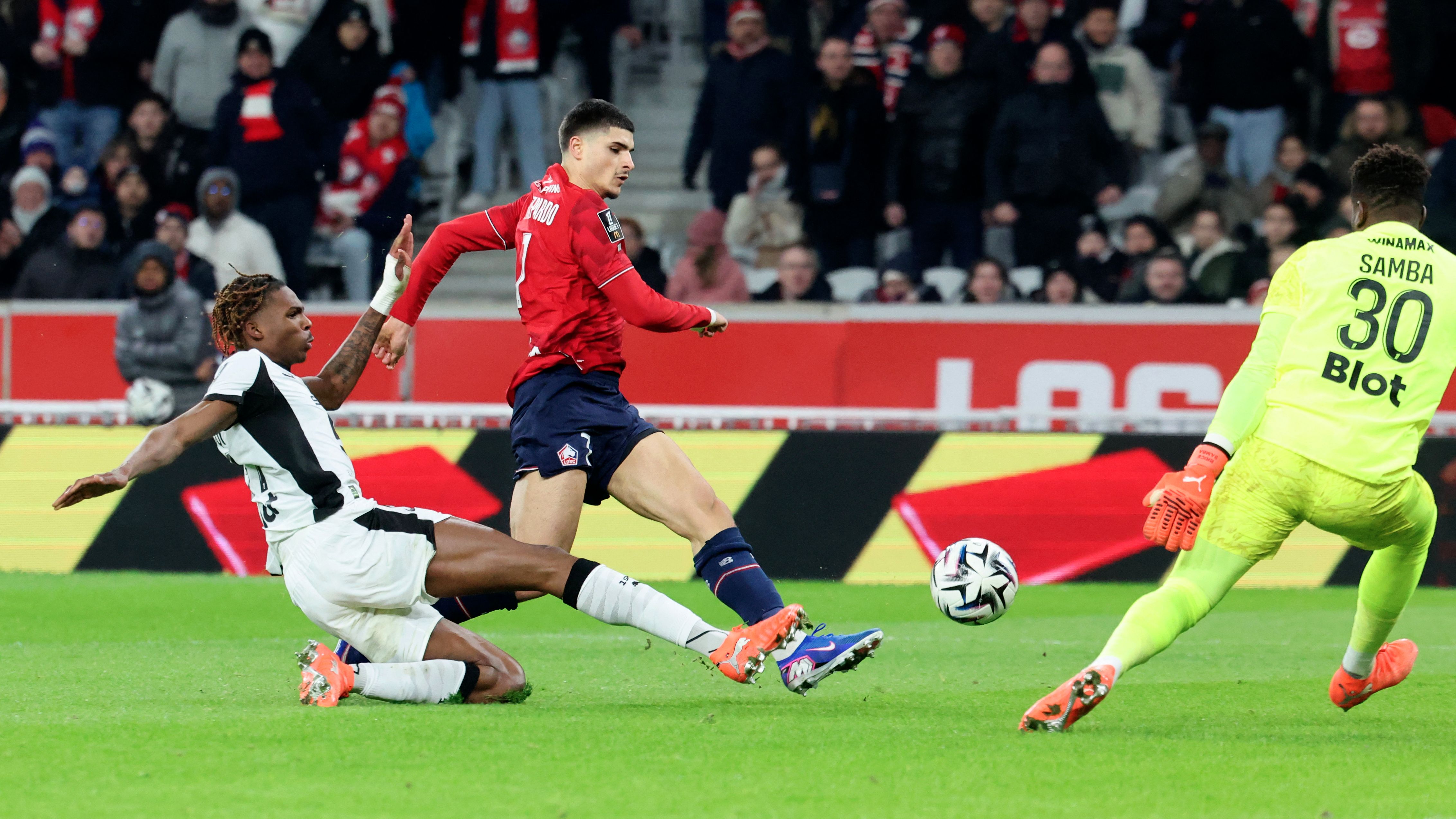 FBL-FRA-LIGUE1-LILLE-RENNES