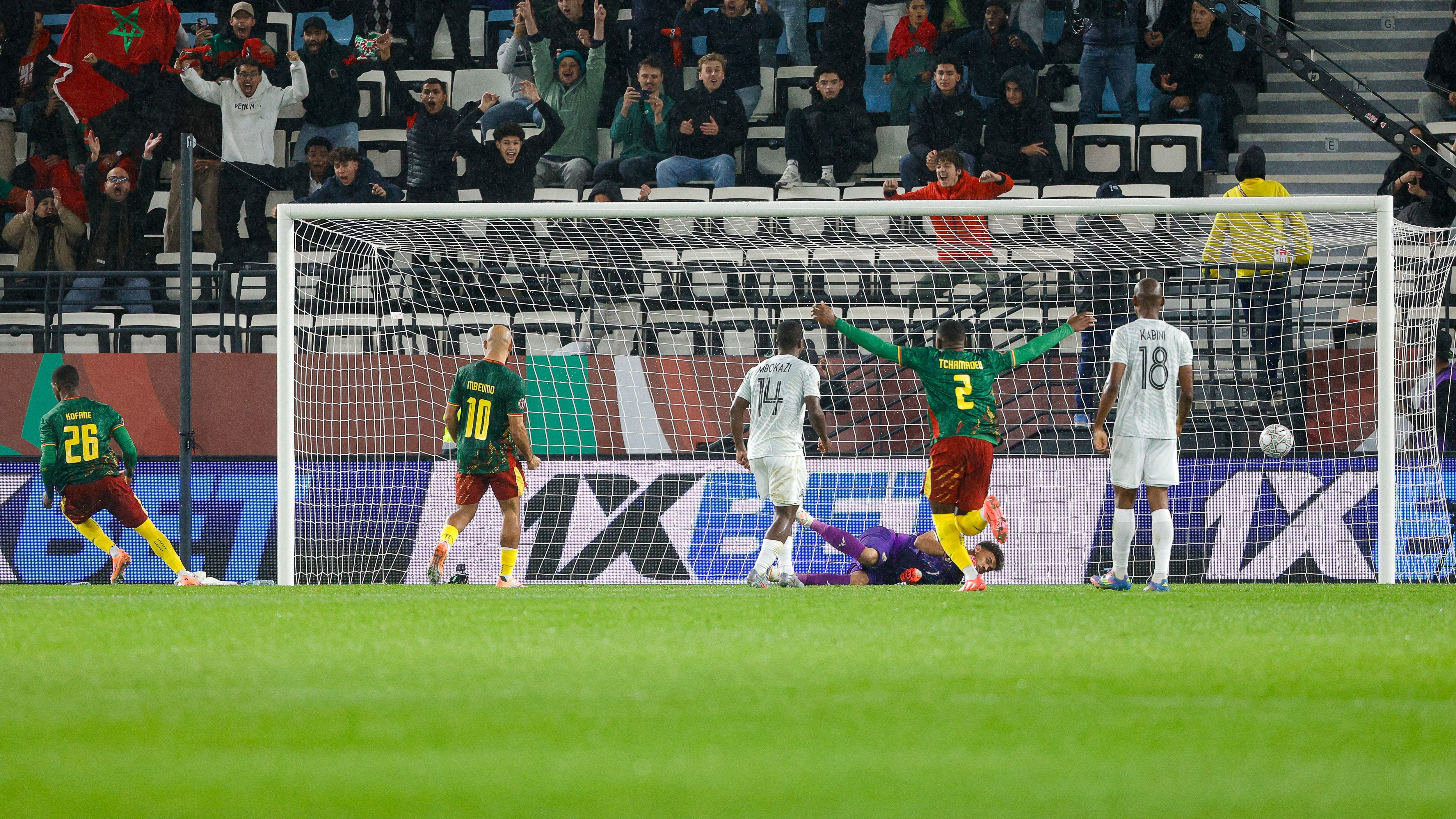 FBL-AFR-2025-MATCH 40-ZAF-CMR