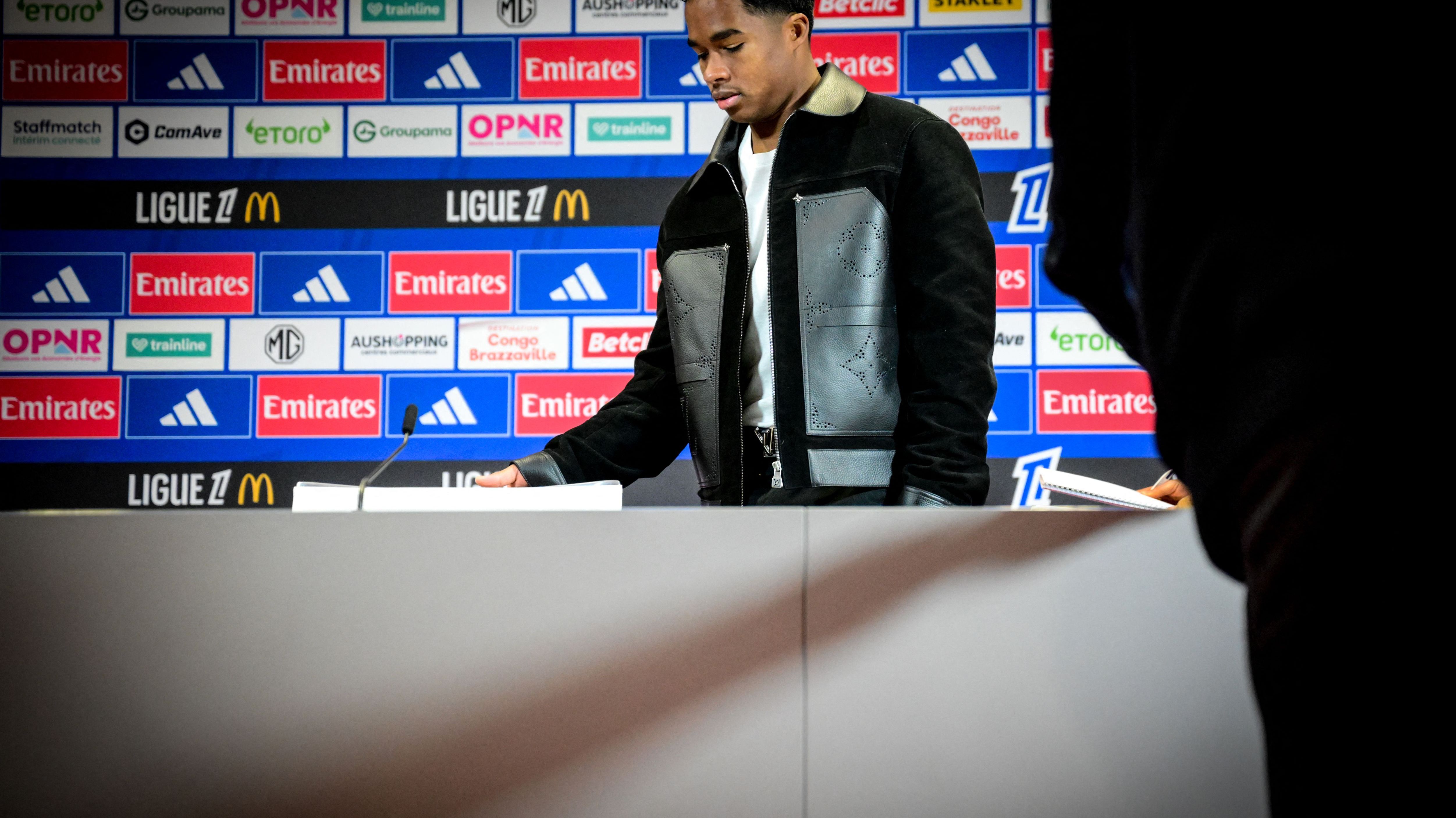 FBL-FRA-LIGUE1-LYON-PRESSER